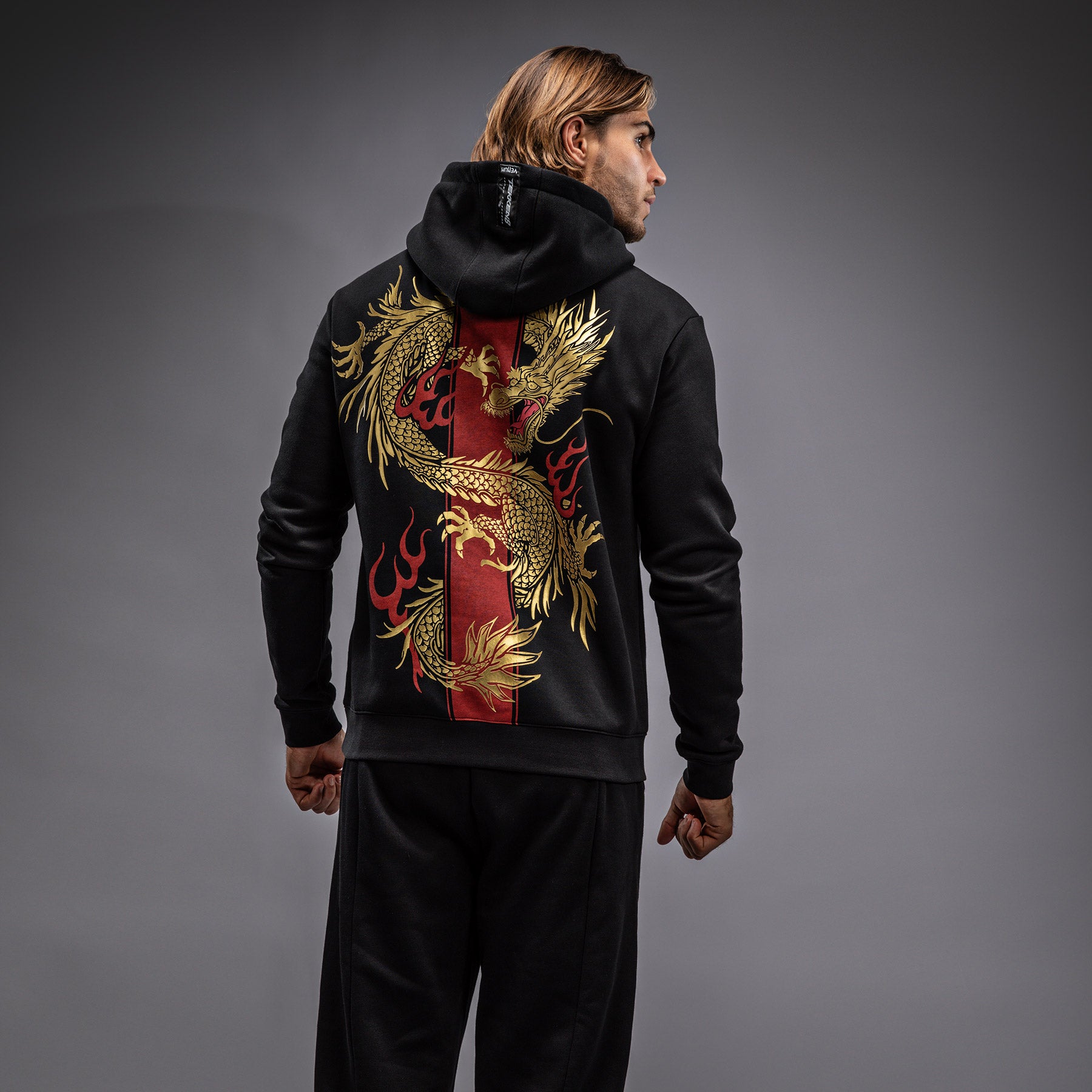 Sweatshirt à capuche Venum x TEKKEN 8 - Marshall Law - Noir/Rouge/Or - product-type_Sweatshirts