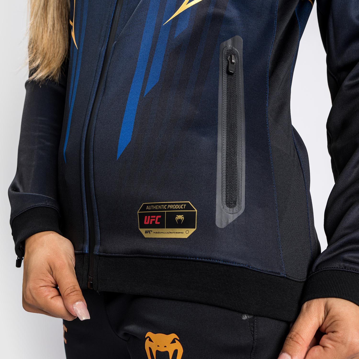 Sweatshirt à Capuche Femme UFC Venum Authentic Fight Night 2.0 - Midnight Edition - Champion - product-type_Vestes