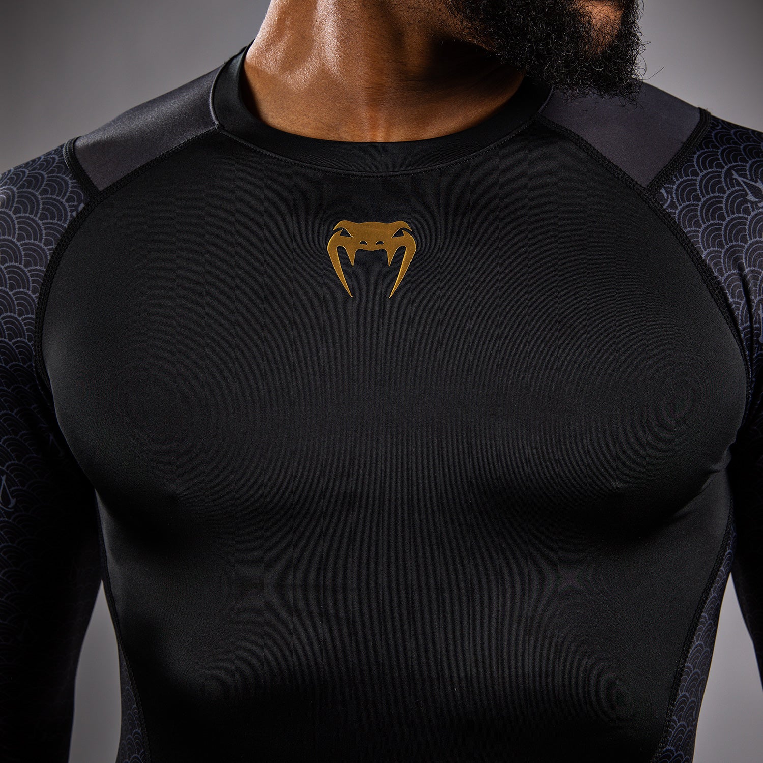 Rashguard Manches Longues Venum x Assassin's Creed Shadows - Noir - product-type_T-Shirts de Compression