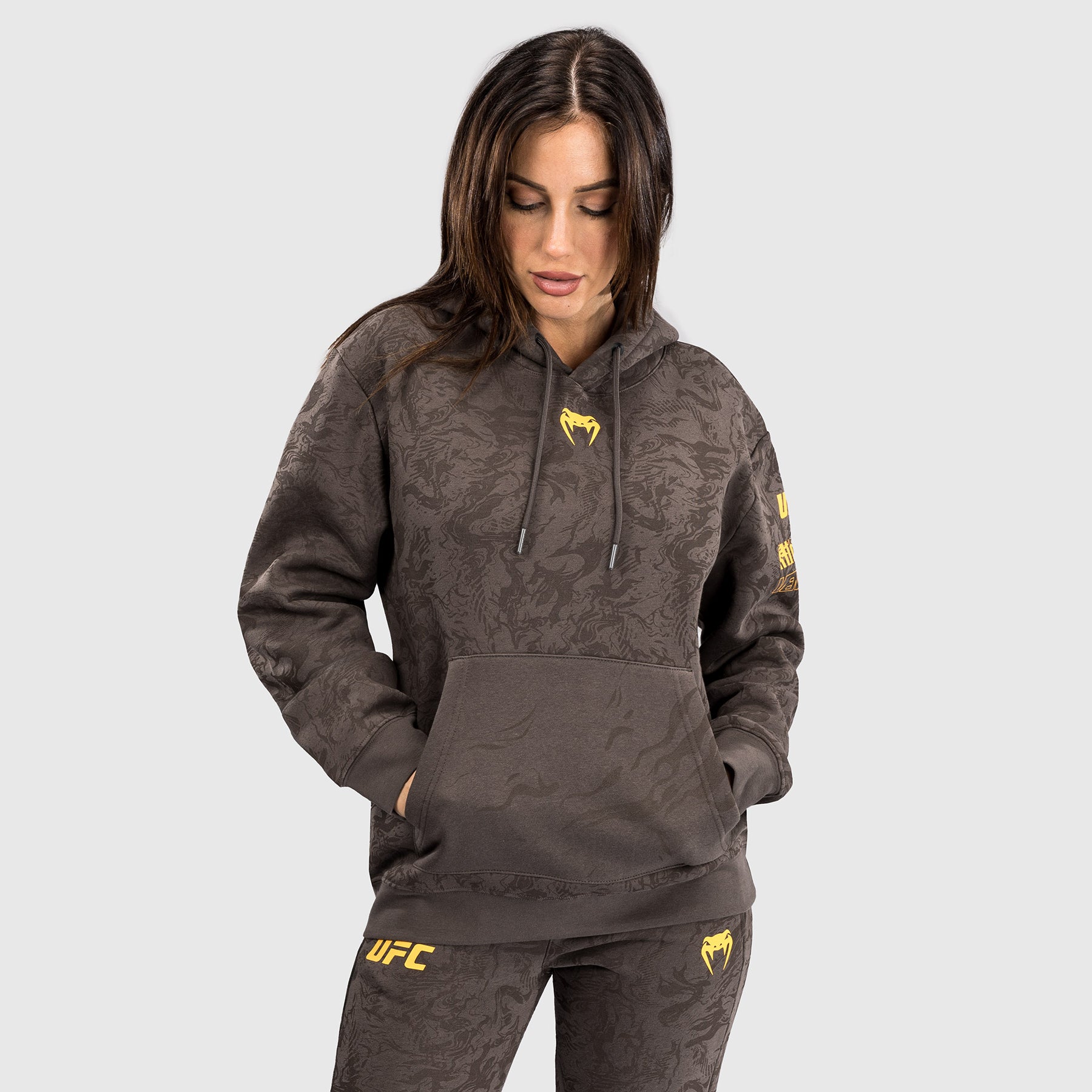 Sweatshirt à Capuche pour Femmes UFC Fusion by Venum Fight Week - Marron Terrestre - product-type_Sweatshirts