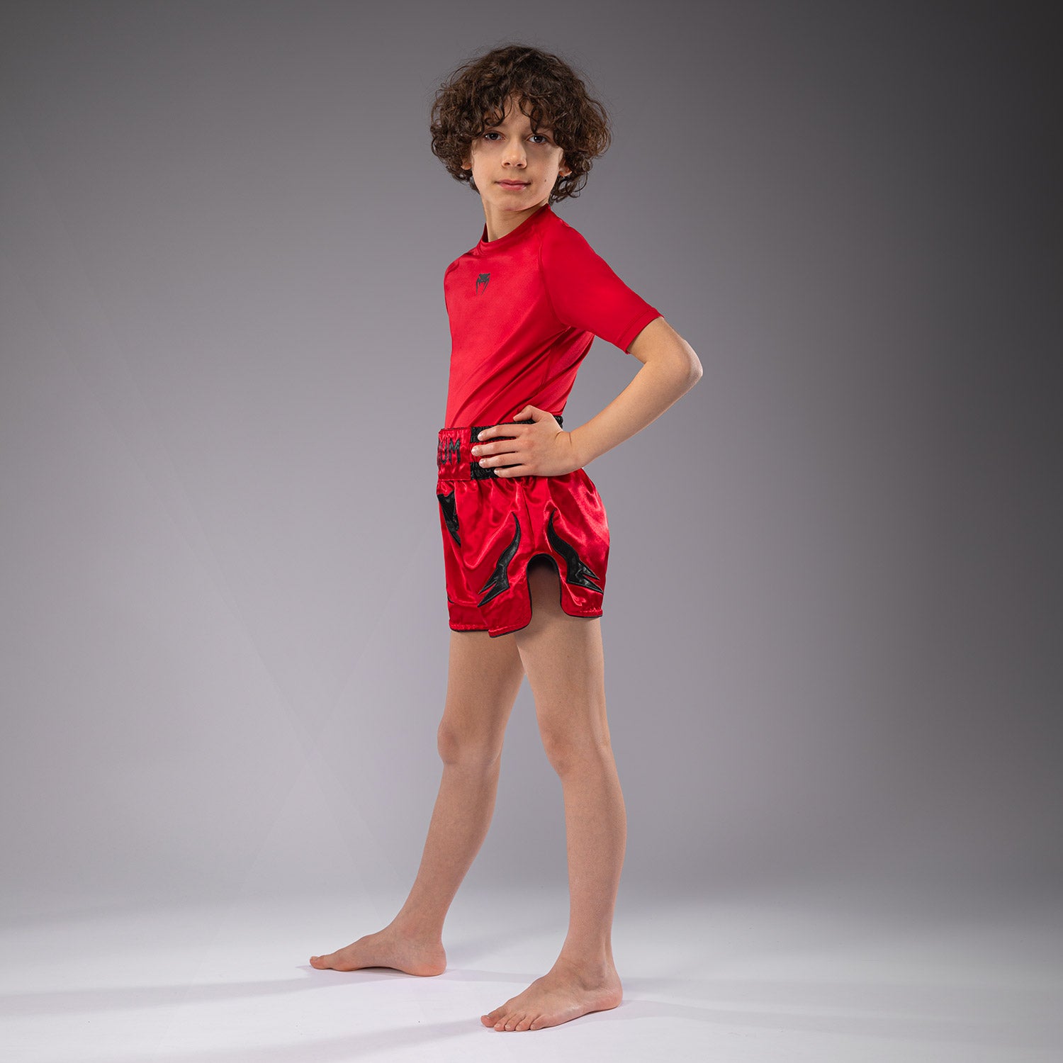 Short de Muay Thaï Venum Inferno pour Enfants - Rouge Cerise - product-type_Shorts de Muay Thai
