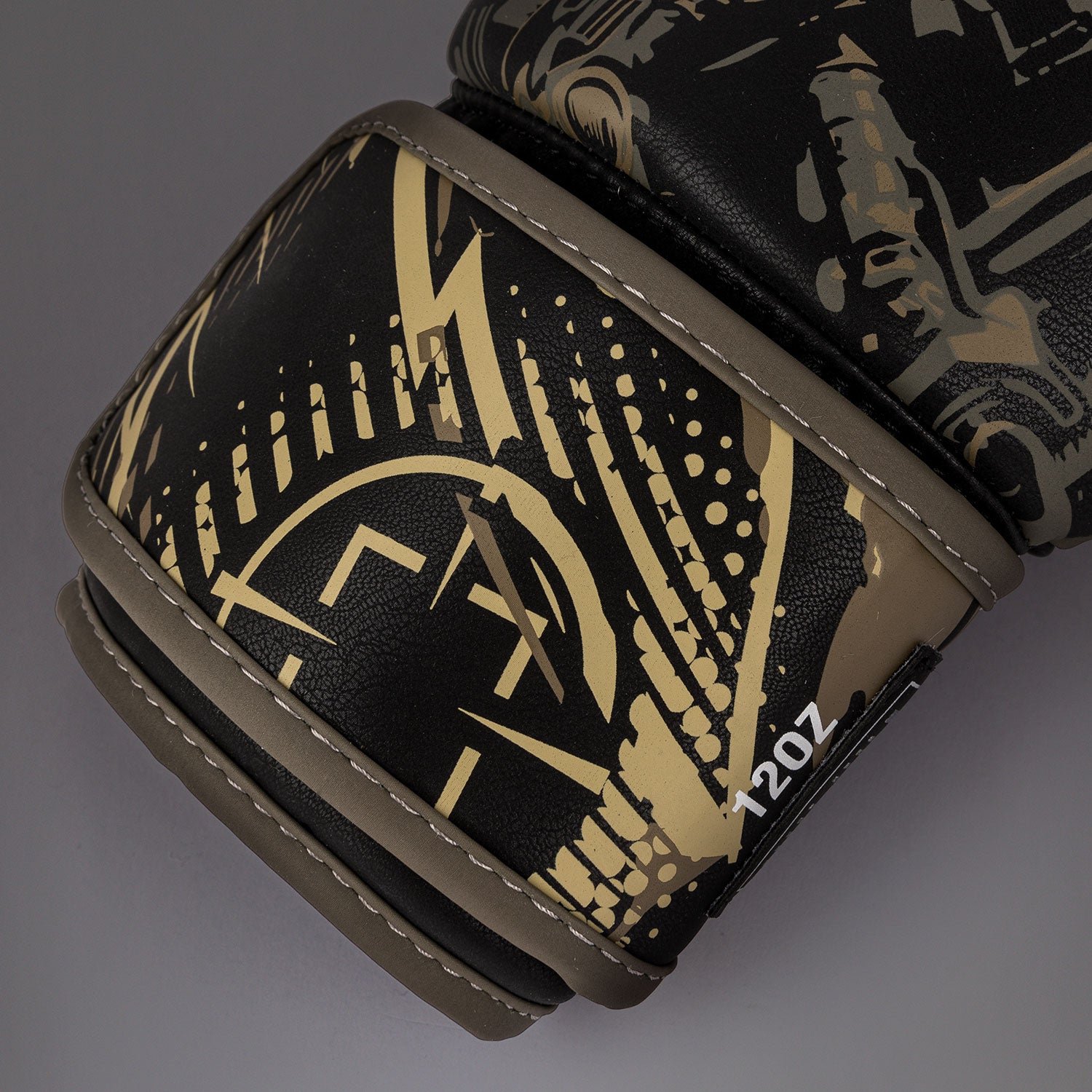 Gants de Boxe Venum Invader - Noir/Sable - product-type_Gants de boxe