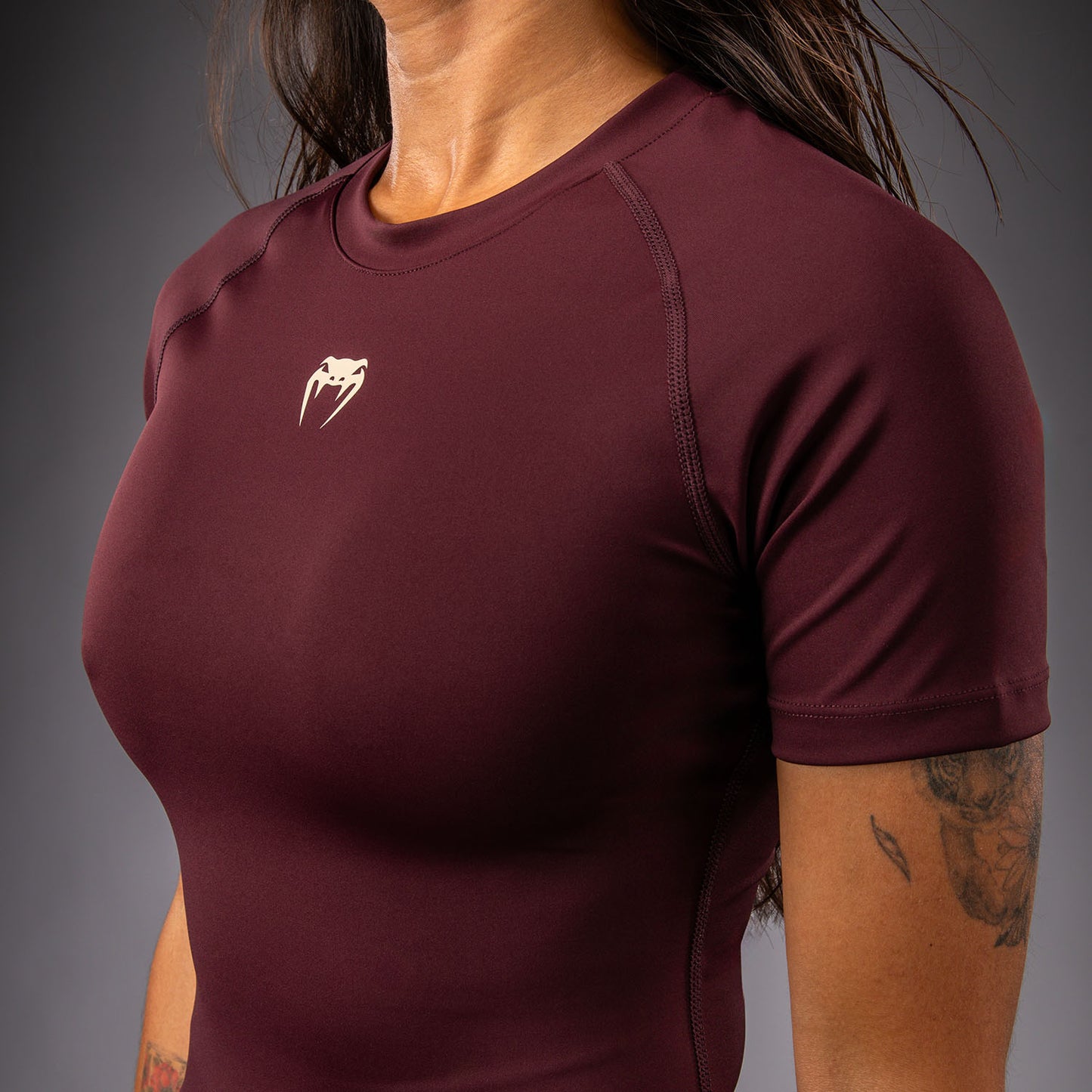 Rashguard à Manches Courtes Venum Talisman - Prune