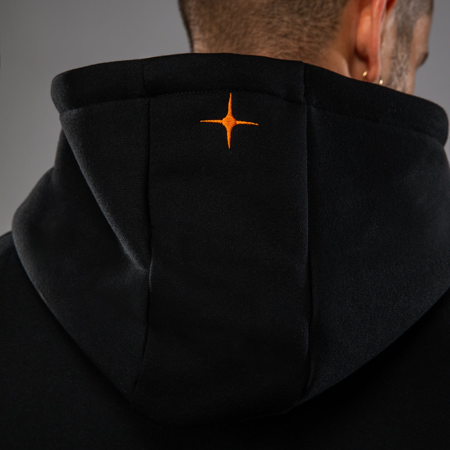 Sweat à Capuche Venum Eclipse – Noir/Ivoire