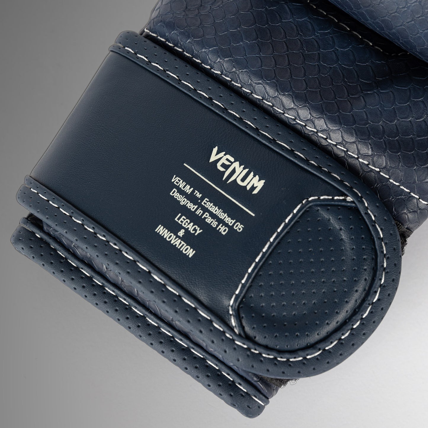 Gants de Sparring MMA Venum Impact Evo Scales – Bleu Minuit - product-type_Gants de Sparring