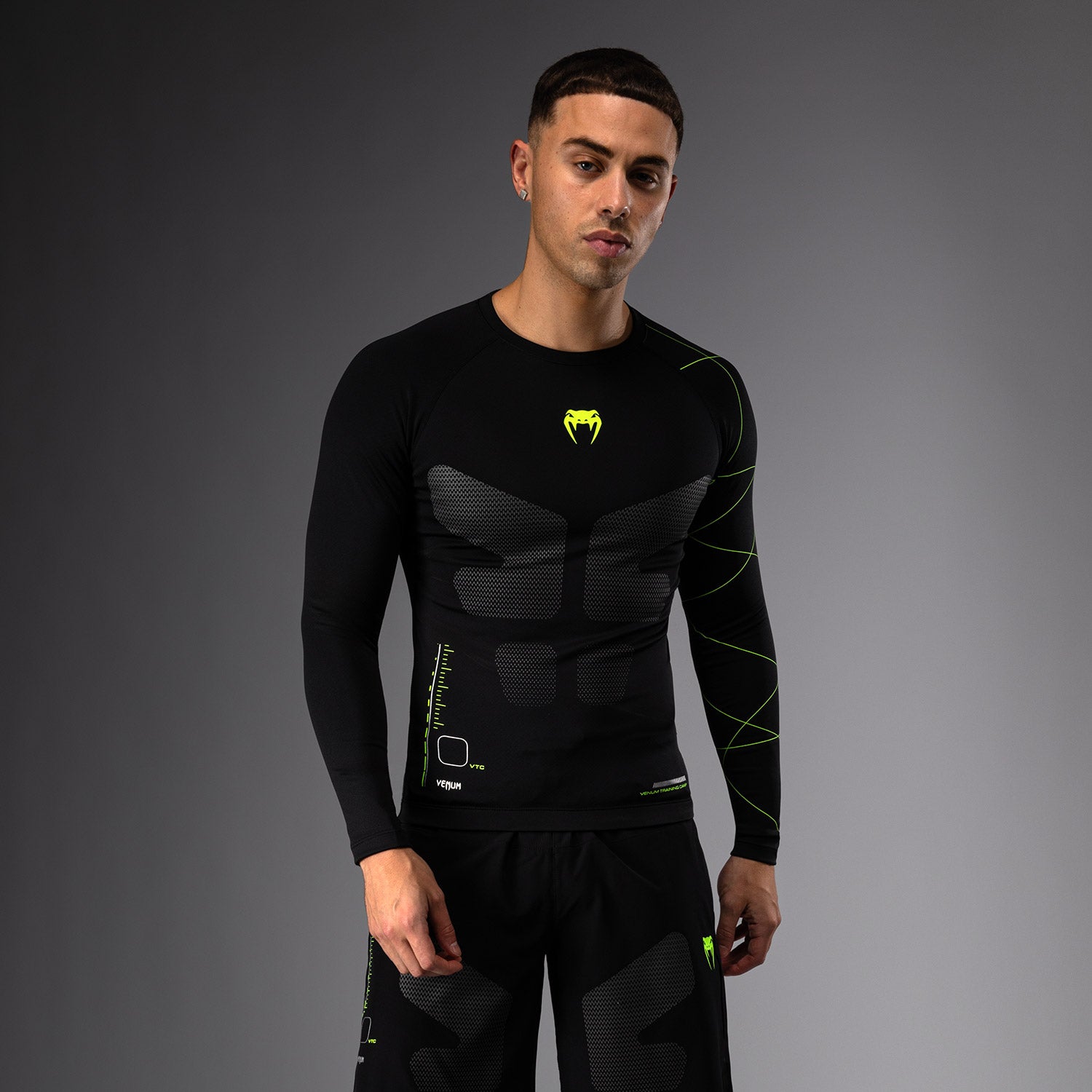 Rashguard Manches Longues Venum Training Camp 4.0 - Noir/Vert fluo - product-type_T-Shirts de Compression