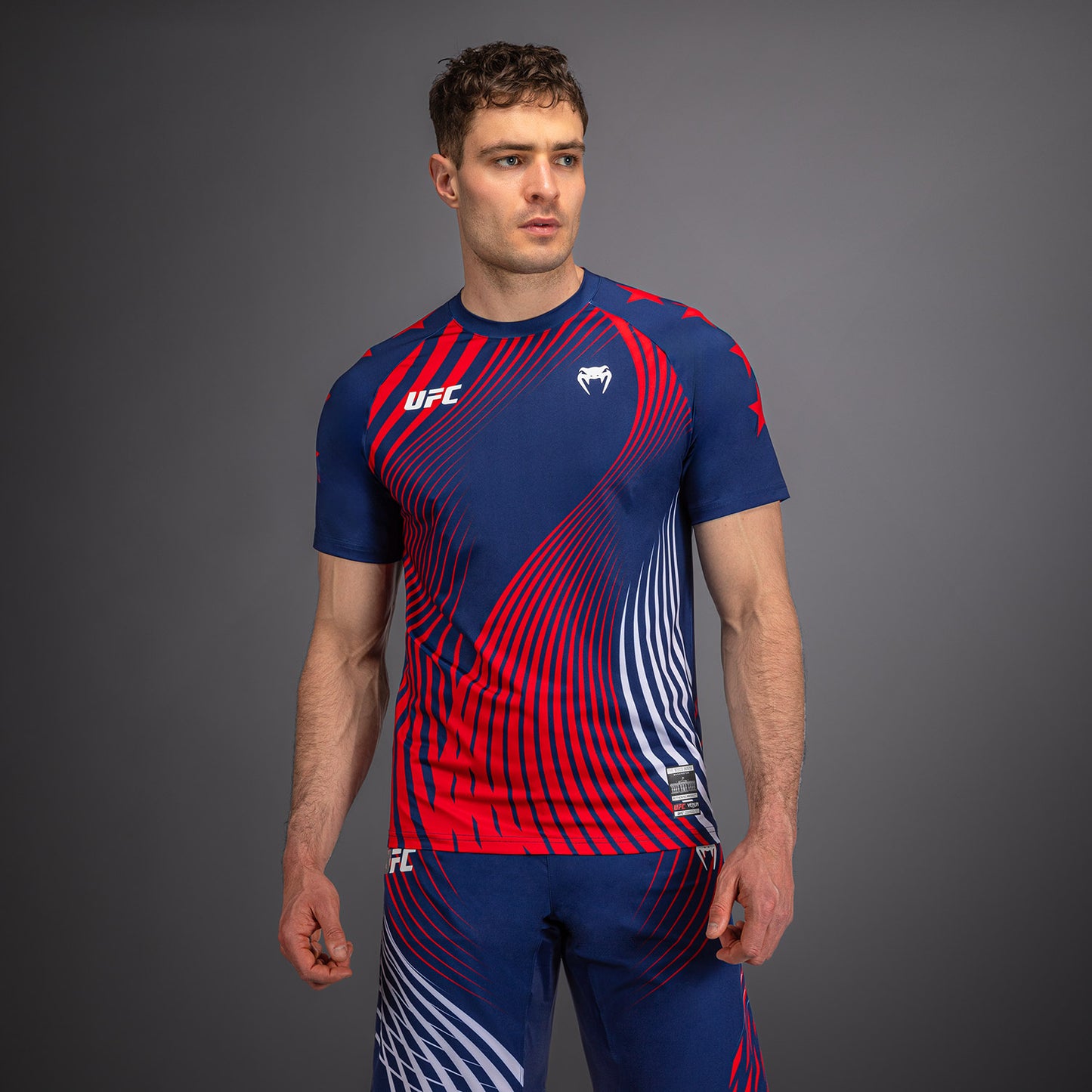 UFC Freedom 250 by Venum Authentic Fight Night Maillot Walkout Personnalisé pour homme - Bleu - product-type_T-Shirts Dry Tech