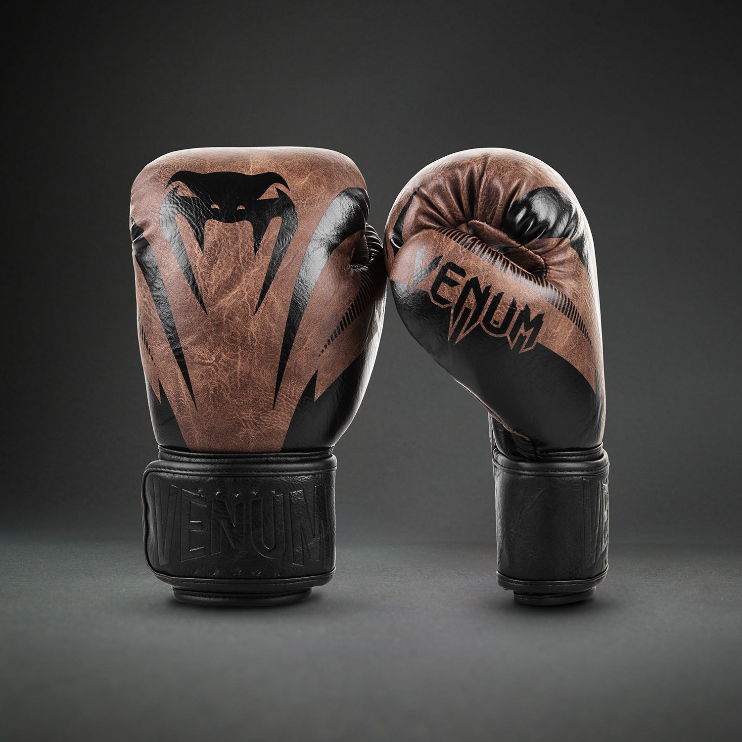 Gants de boxe Venum Impact - product-type_Gants de boxe