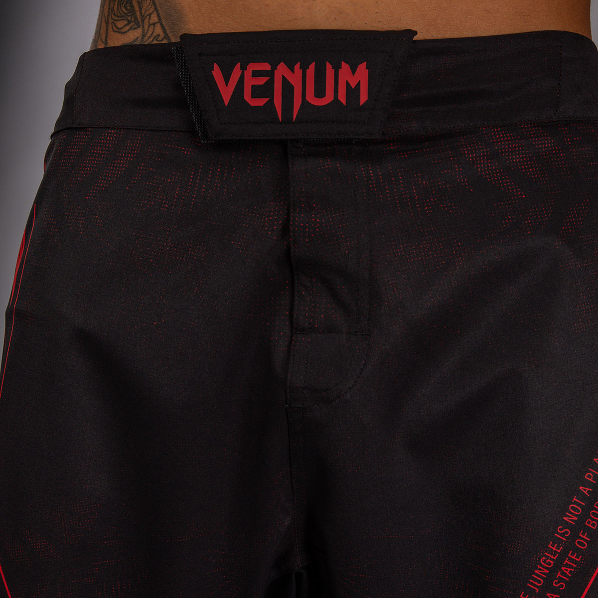 Short de MMA Venum Amazonia Reborn - Noir/Rouge