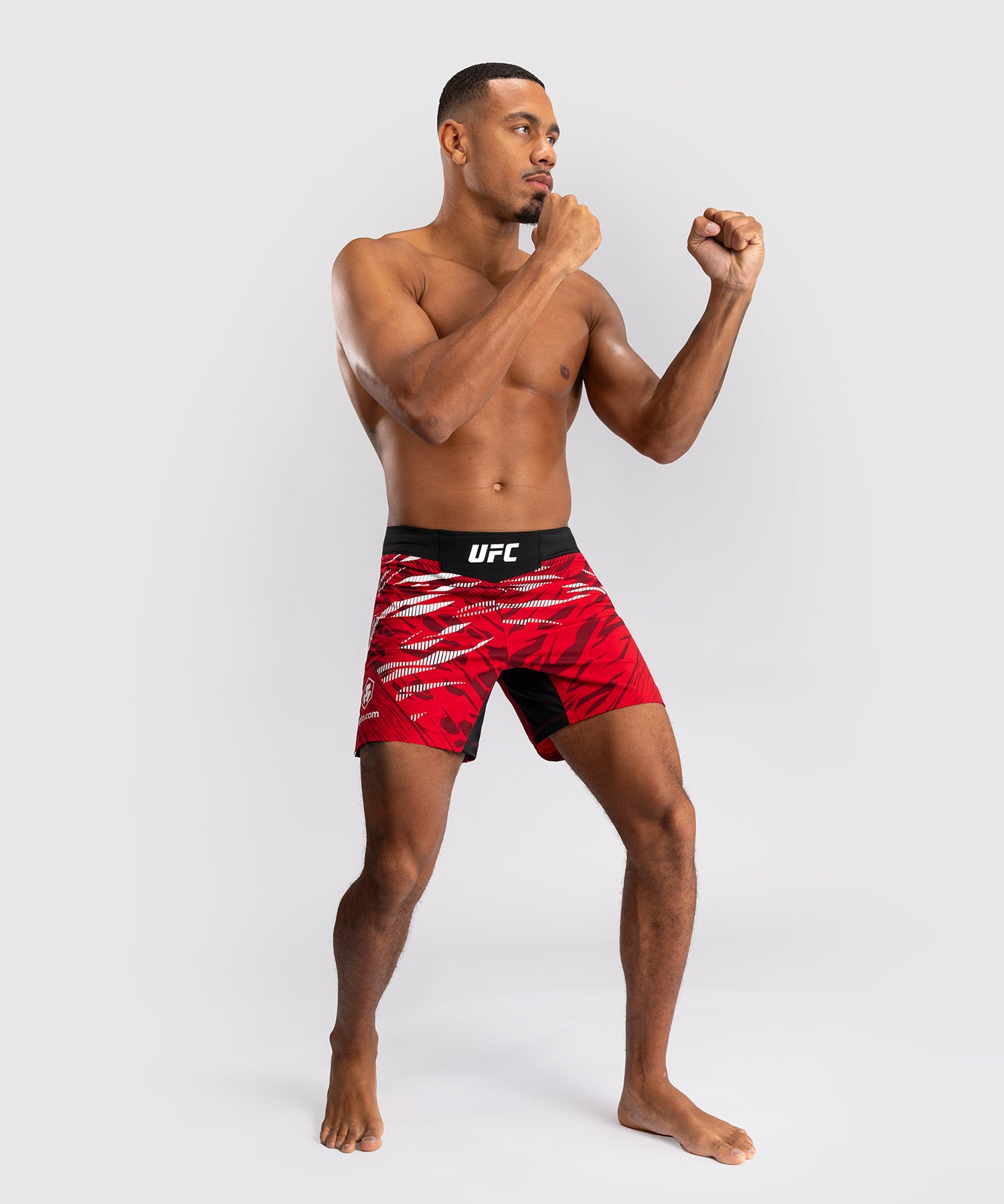 Shorts de Combat pour Hommes UFC Fusion by Venum Authentic Fight Night - Coupe Courte - Rouge - product-type_Shorts de MMA