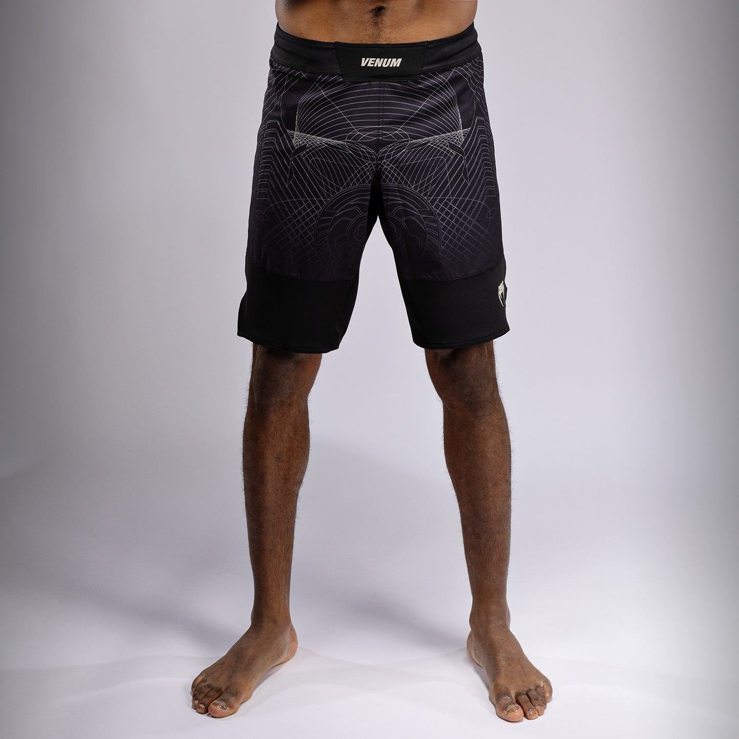 Short de Combat Venum G-Fit Air pour Hommes - Noir Intense/Sable Désert - product-type_Shorts de MMA