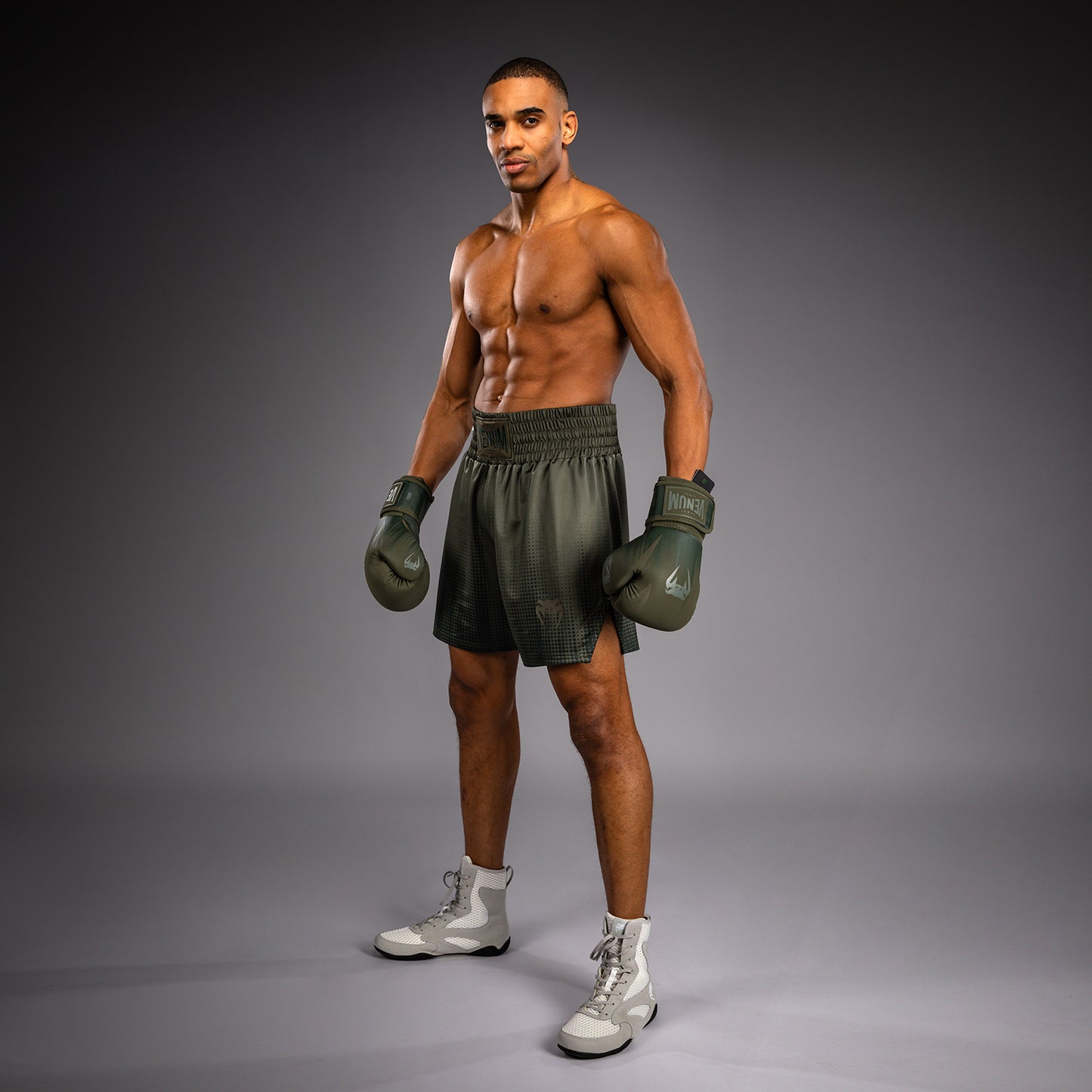 Short de Boxe Venum Stealth – Kaki/Vert Foncé - product-type_Shorts de boxe