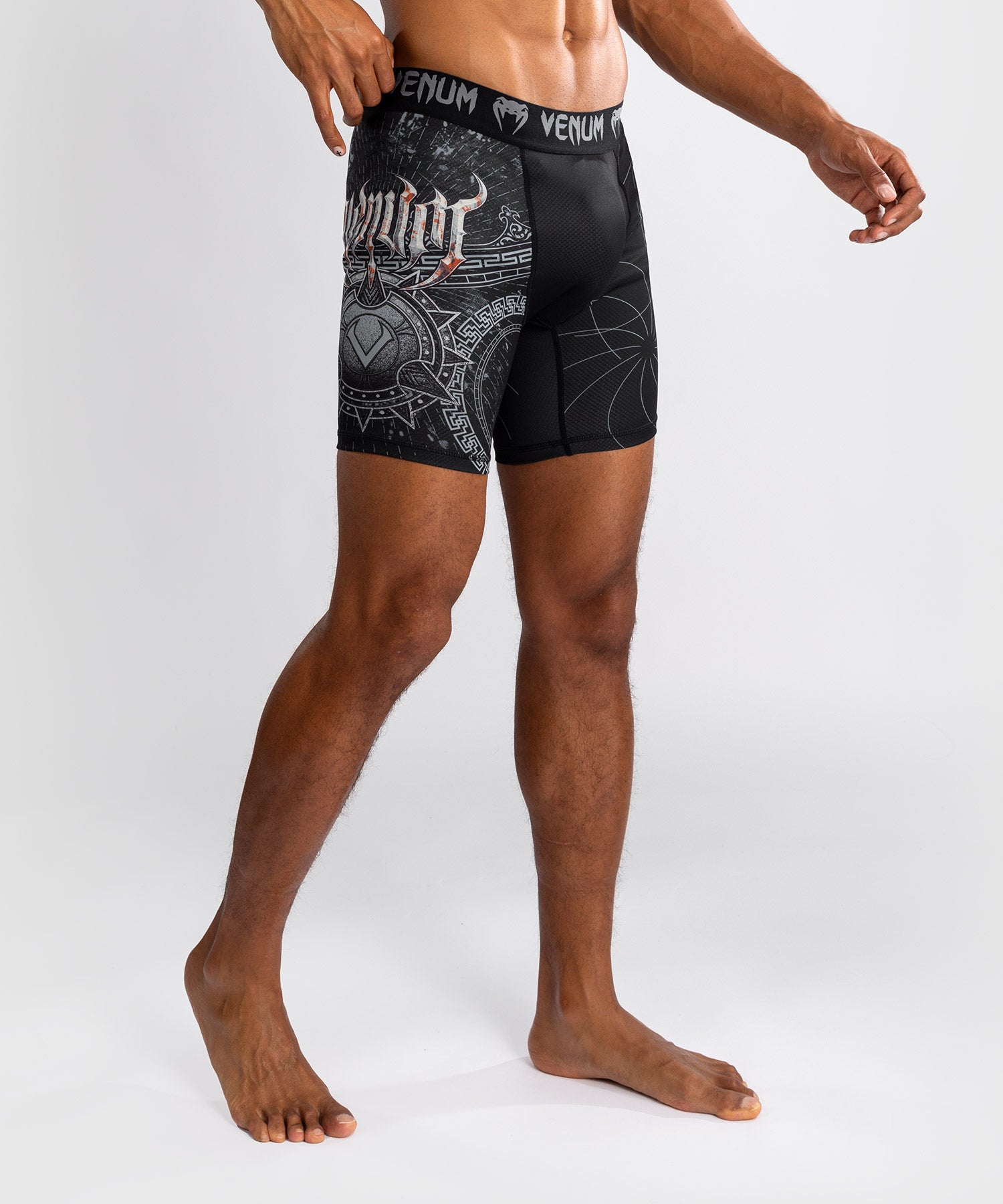Short de compression pour Hommes Venum Gladiator 5.0 - Noir/Argent - product-type_Shorts de compression
