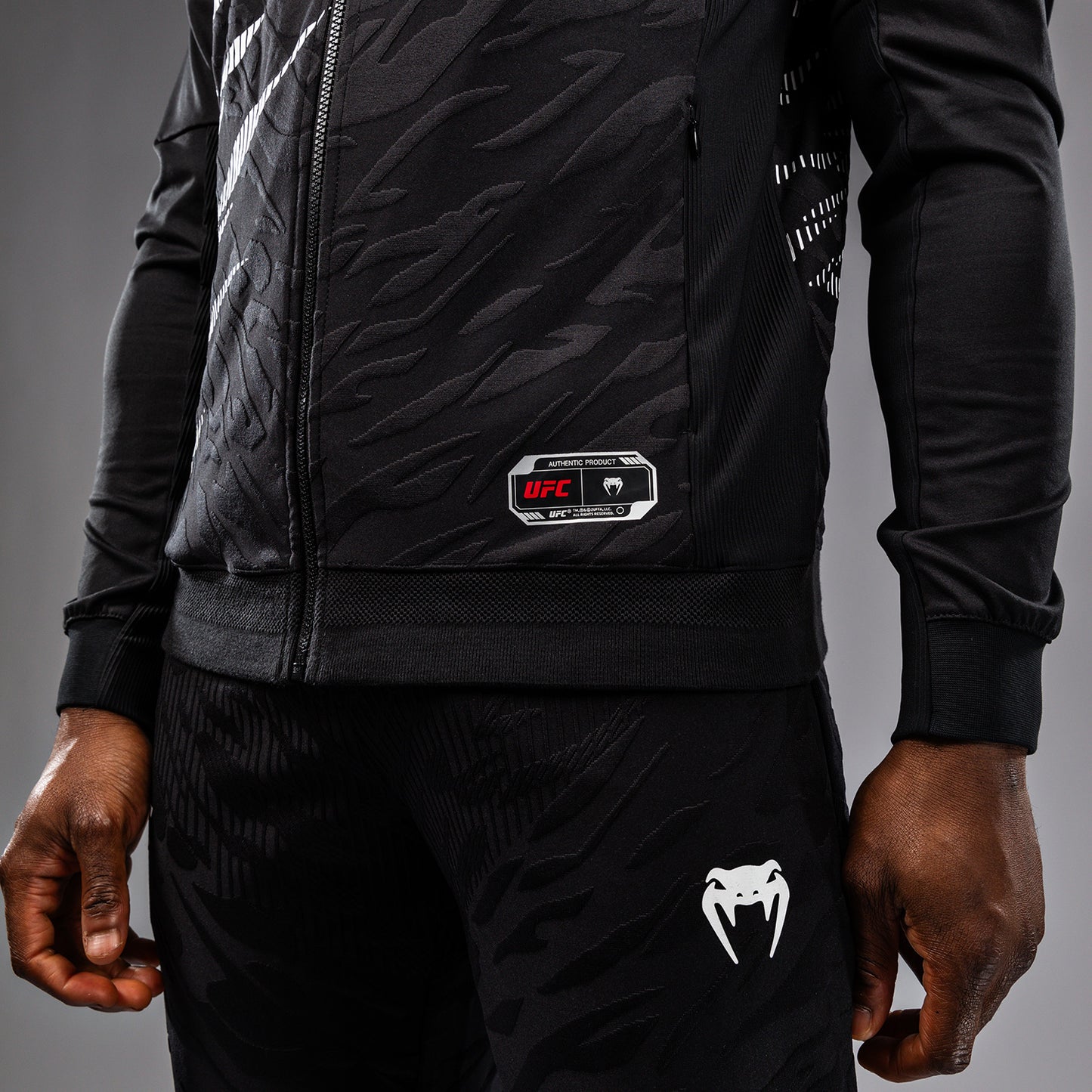 Veste à Capuche pour Hommes UFC Fusion by Venum Authentic Fight Night - Noir - product-type_Vestes