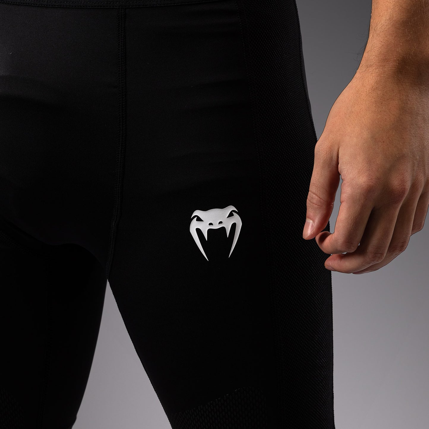 Short de compression Venum Tactical XT- Noir/Rouge Feu - product-type_Shorts de compression