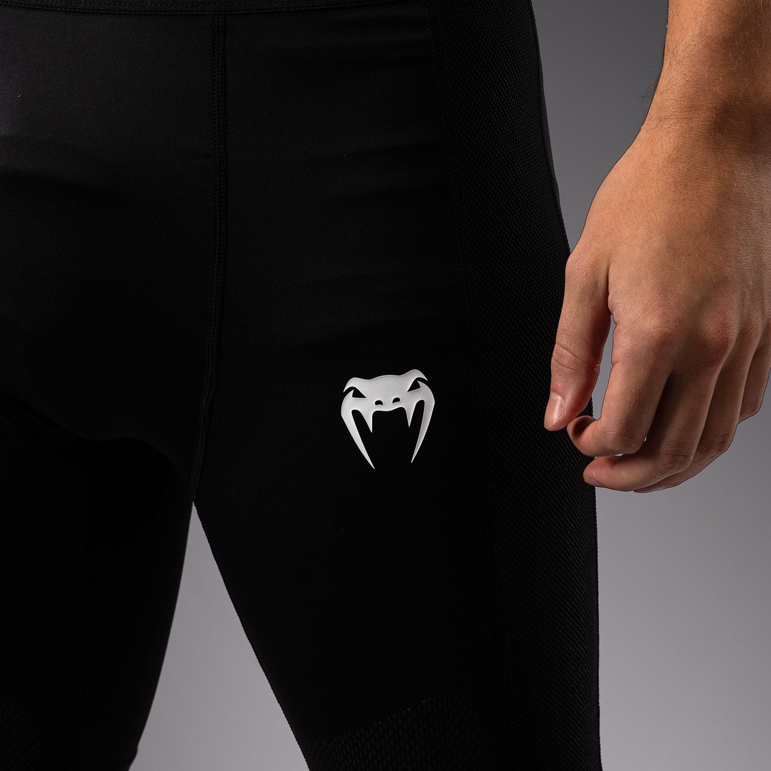 Short de compression Venum Tactical XT- Noir/Rouge Feu - product-type_Shorts de compression