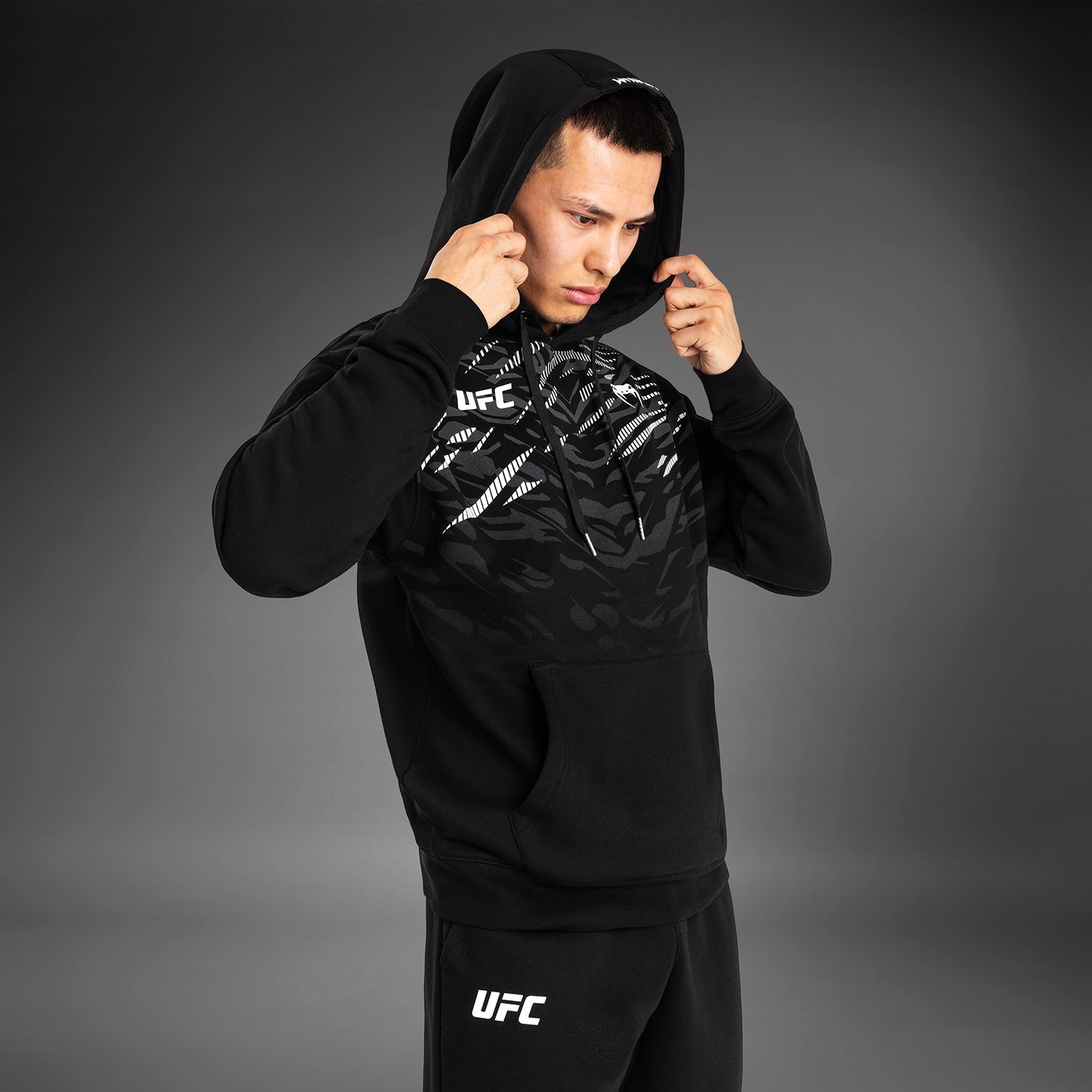 Sweat à Capuche Venum UFC Fusion - Homme - Design Animalier - Coton/polyester
