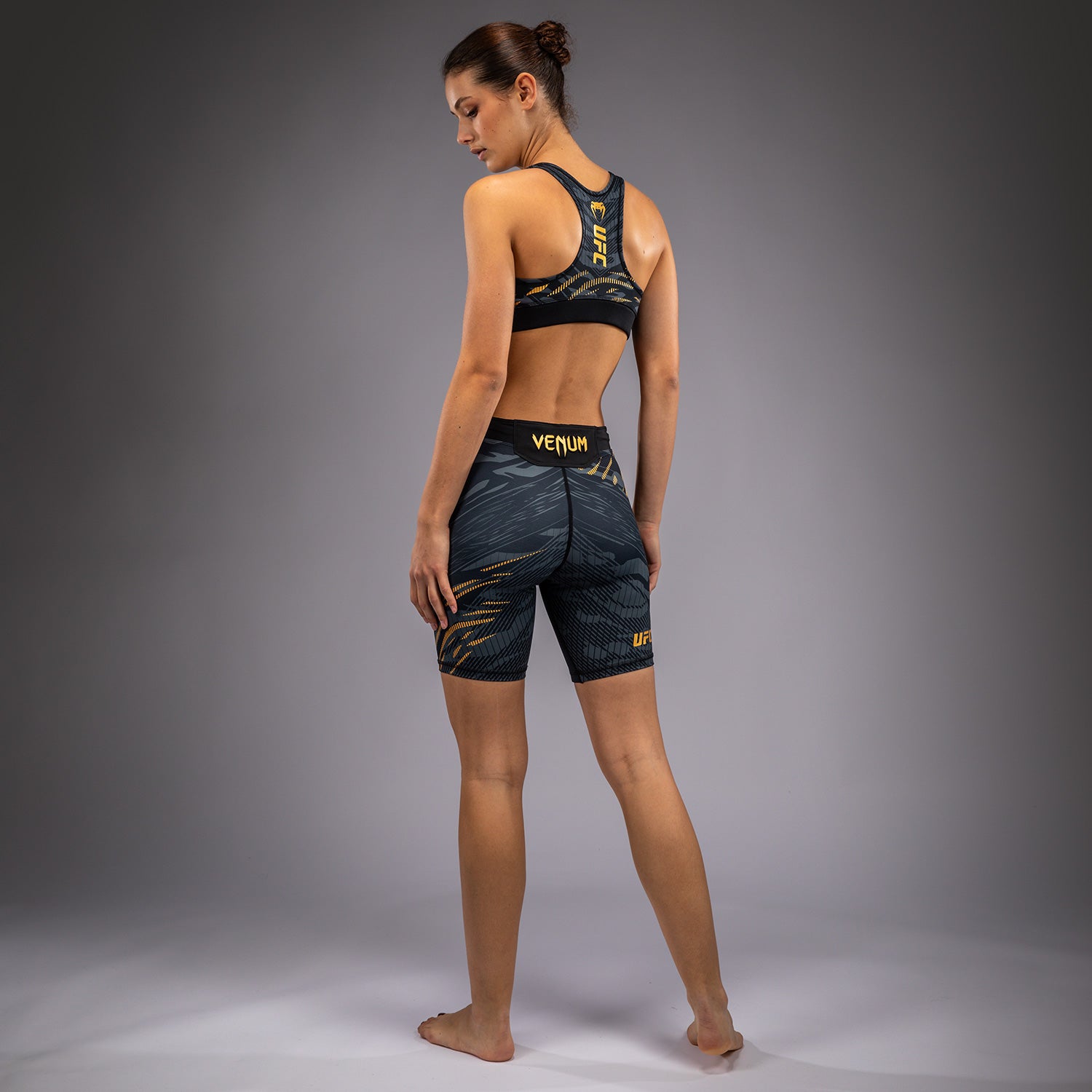 Short de compression pour Femmes UFC Fusion by Venum Authentic Fight Night - Coupe Longue - Champion - product-type_Shorts de compression