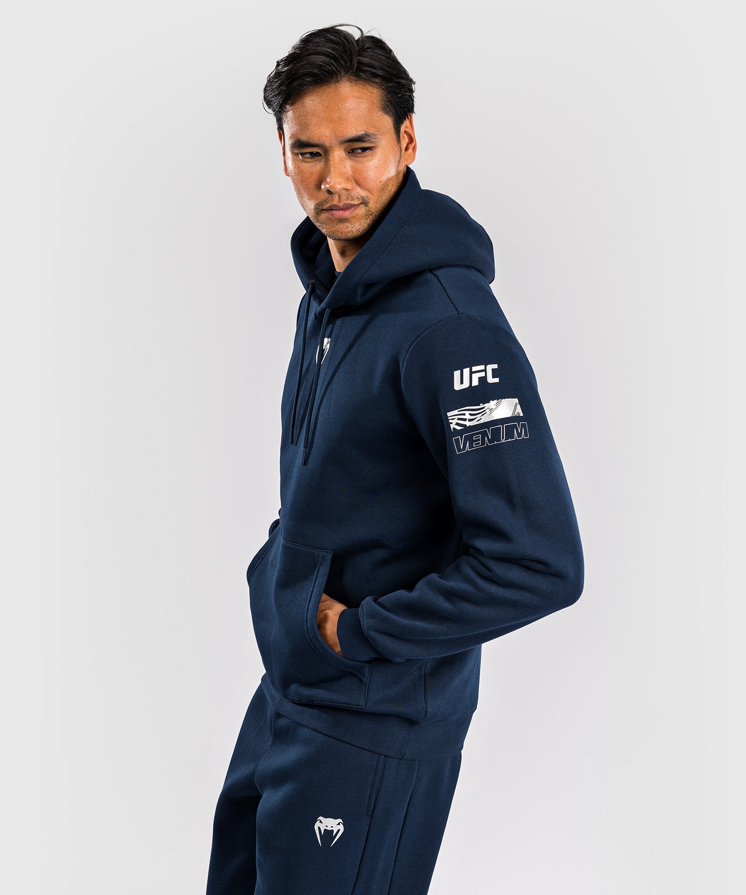 Sweatshirt à Capuche pour Hommes UFC Fusion by Venum Fight Week - Bleu Océanique - product-type_Sweatshirts