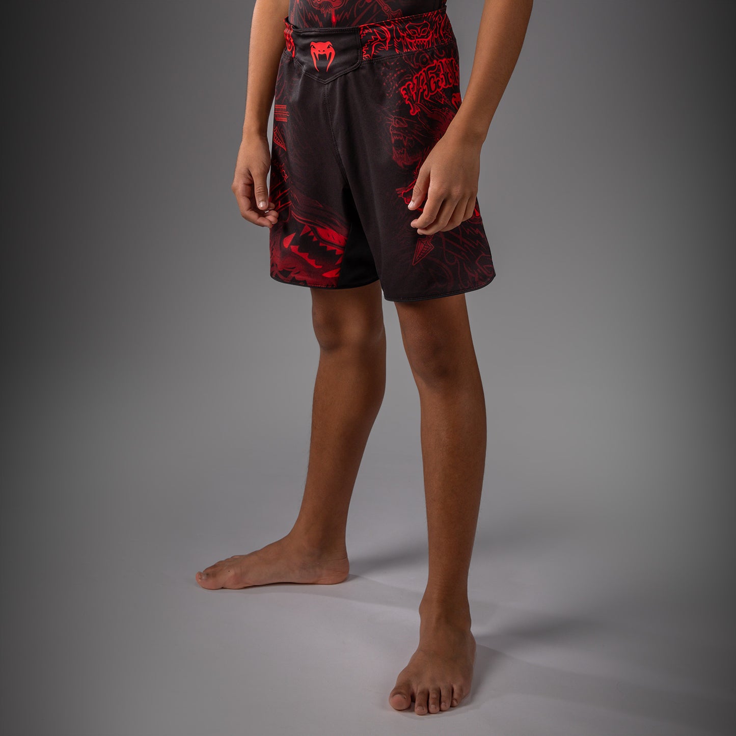 Short de Combat Pour Enfants Venum Wolf Atak – Noir/Rouge - product-type_Shorts de MMA