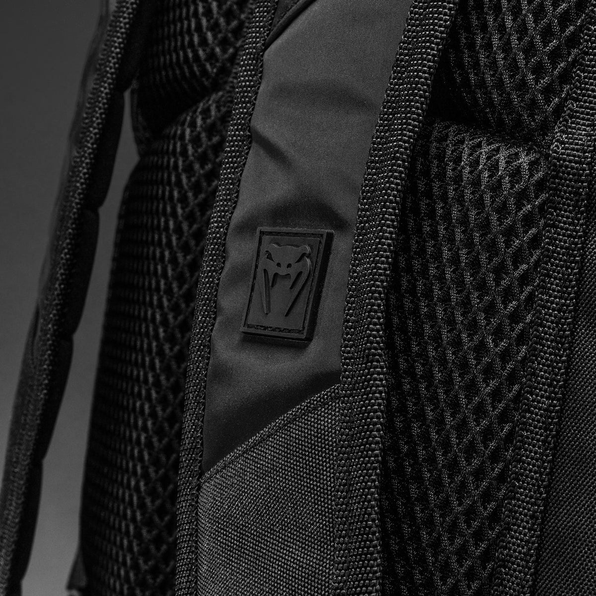 Sac à dos (15-25 L) Venum Amazonia Reborn - Noir/Gris