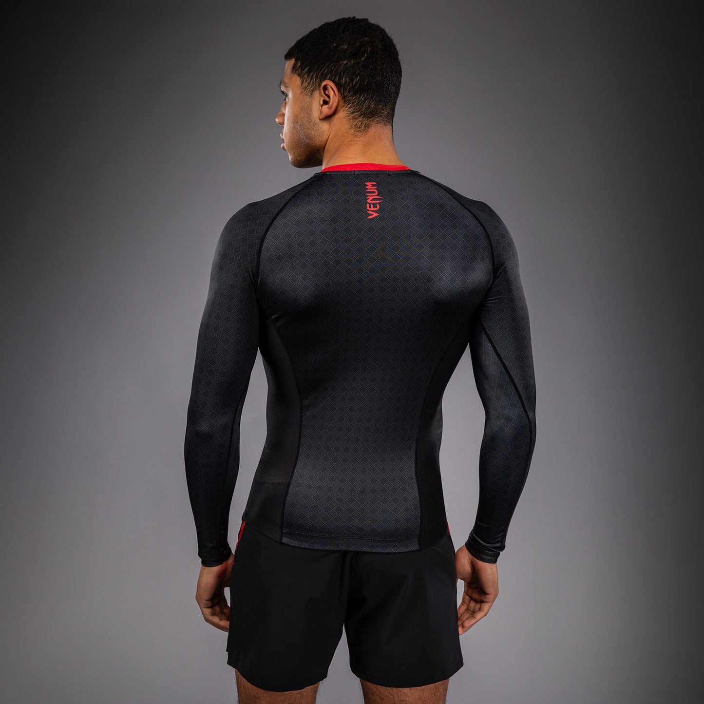 Rashguard à Manches Longues Venum x Roger Gracie Signature - Noir/Rouge - product-type_T-Shirts de Compression