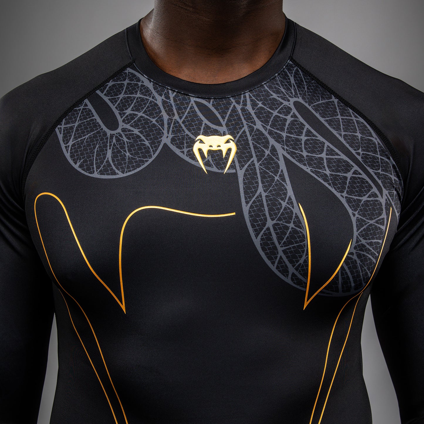 Rashguard Manches Longues Venum Serpenti – Noir/Argent/Or - product-type_T-Shirts de Compression