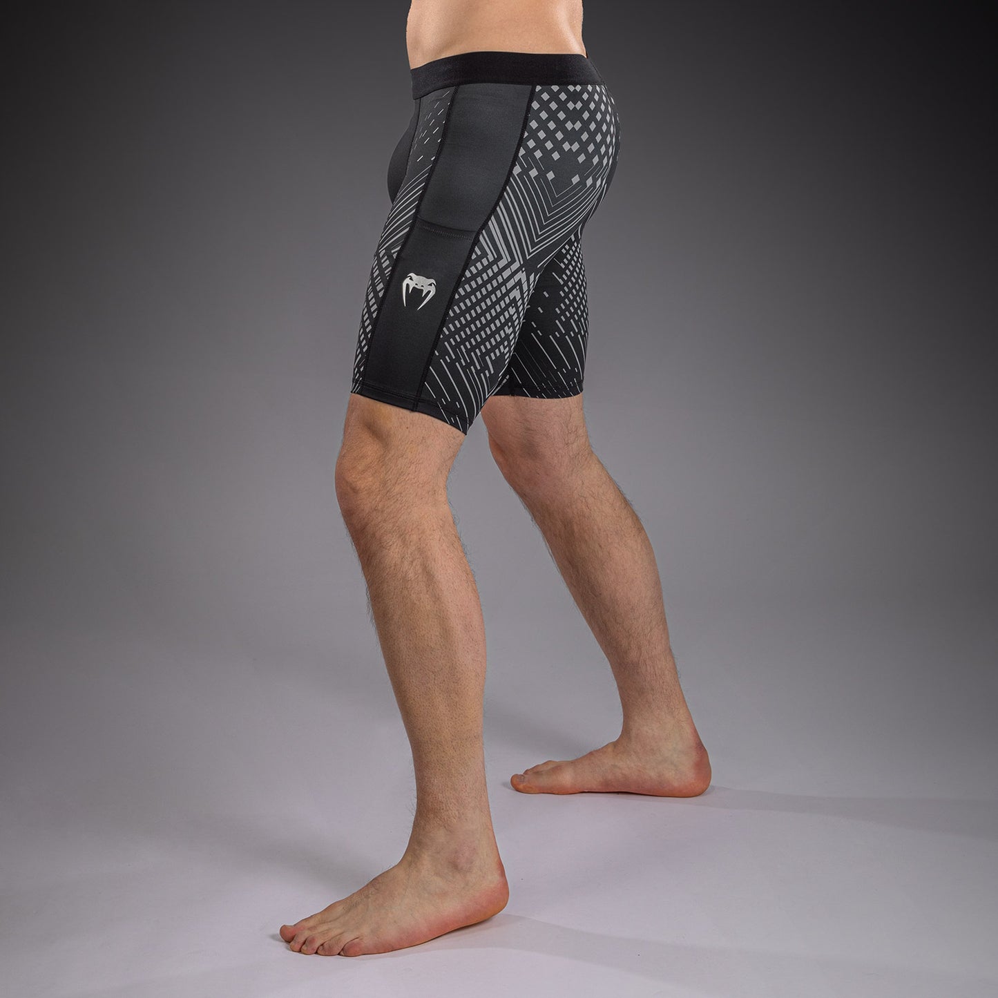 Short de Compression Venum Midnight Fury – Noir/Gris/Argent