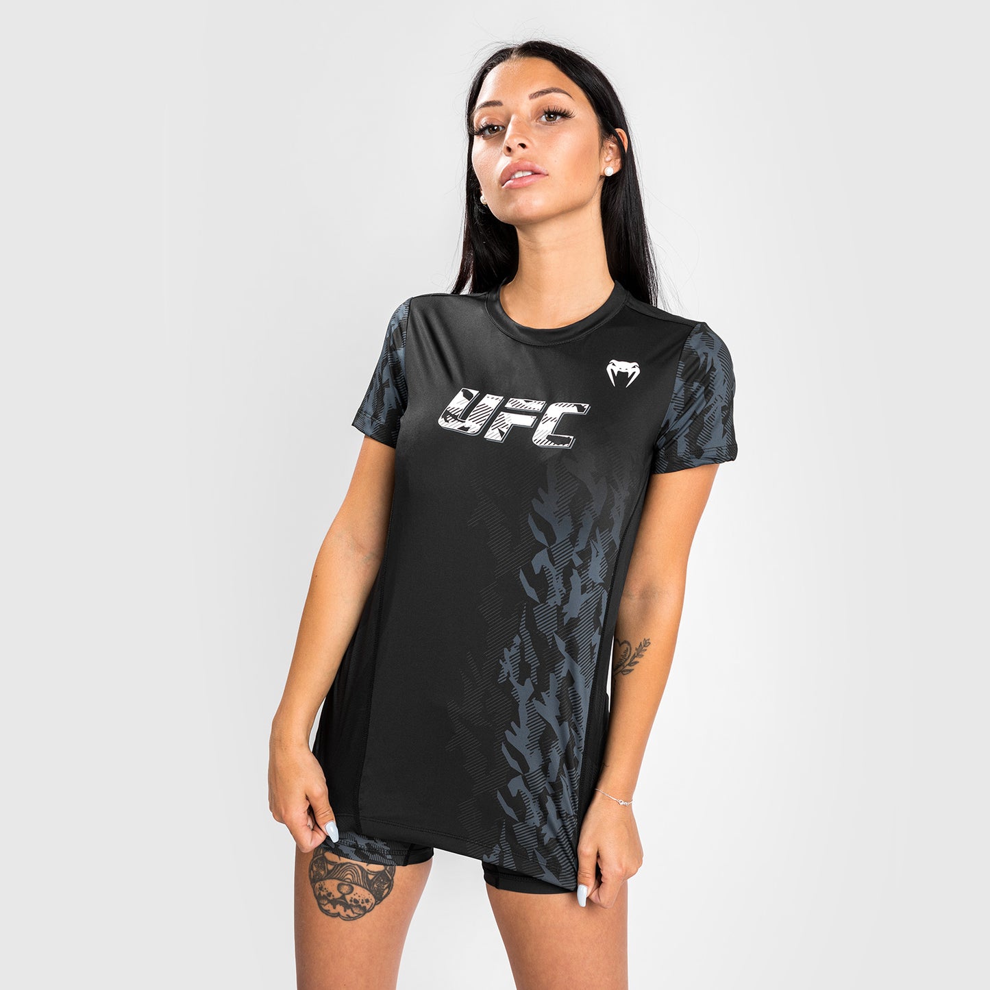 T-shirt Performance à Manches Courtes Femme Venum UFC Authentic Fight Week – Noir