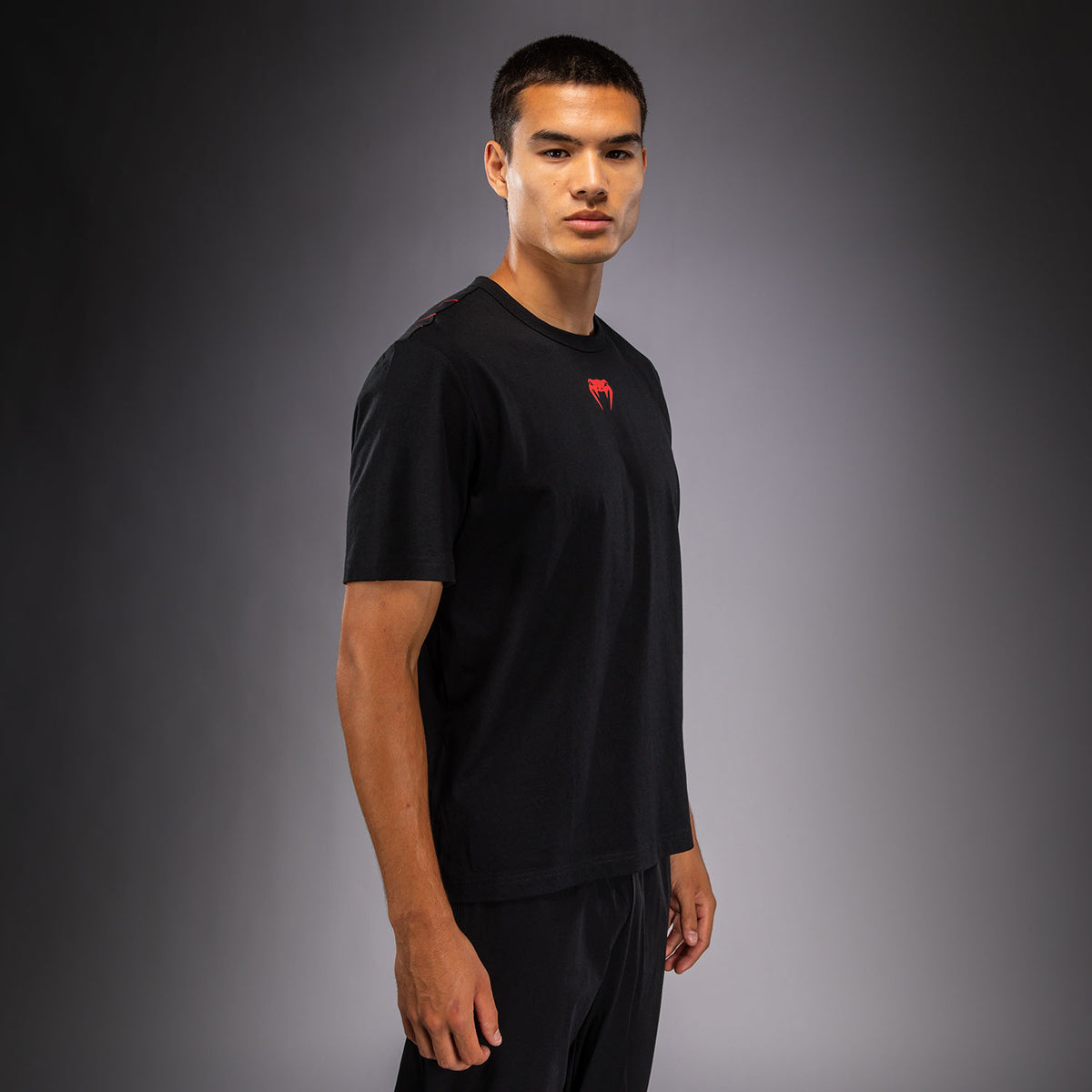 T-shirt Venum Amazonia Reborn - Noir/Rouge