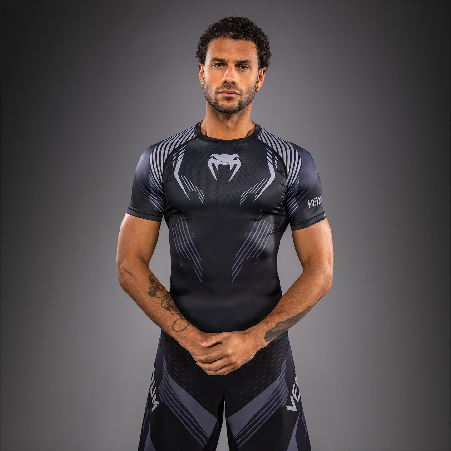 Rashguard à Manches Courtes Venum No-Gi 6.0 - Noir/Gris