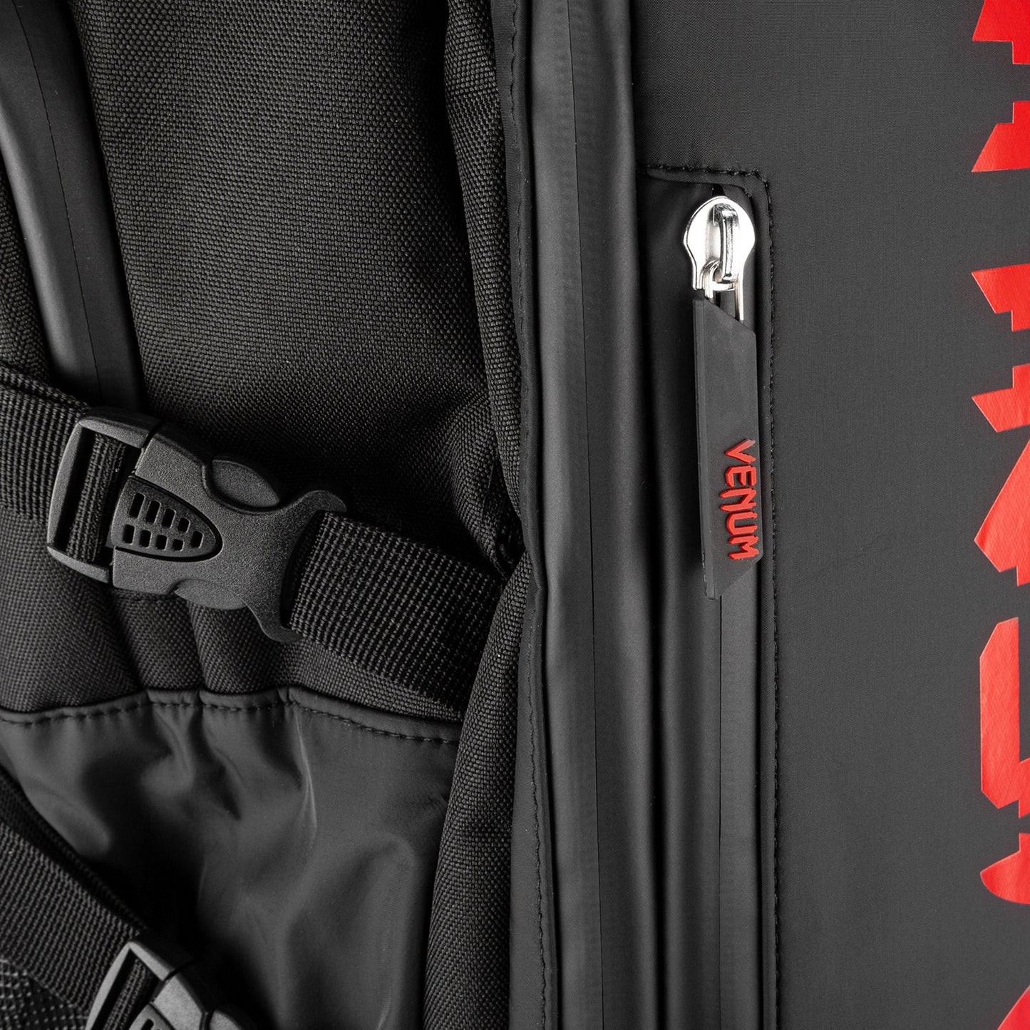 Sac à Dos Venum Challenger Xtrem Evo (50-63L) – Noir/Rouge - product-type_Sacs de sport