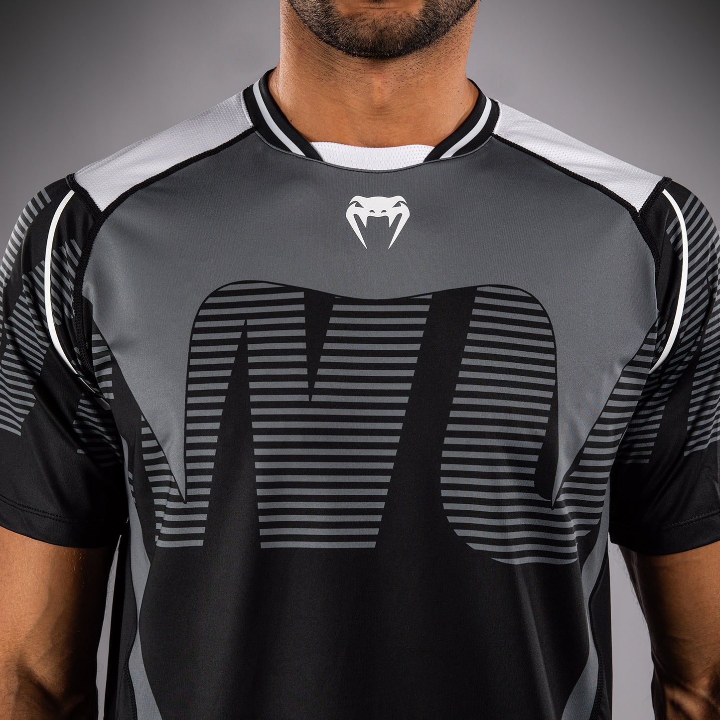 T-shirt Venum Adrenaline Dry Tech – Noir/Gris Argenté - product-type_T-Shirts Dry Tech