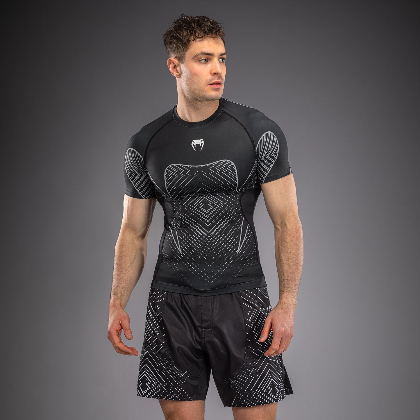 Rashguard à Manches Courtes Venum Midnight Fury – Noir/Gris/Argent - product-type_T-Shirts de Compression