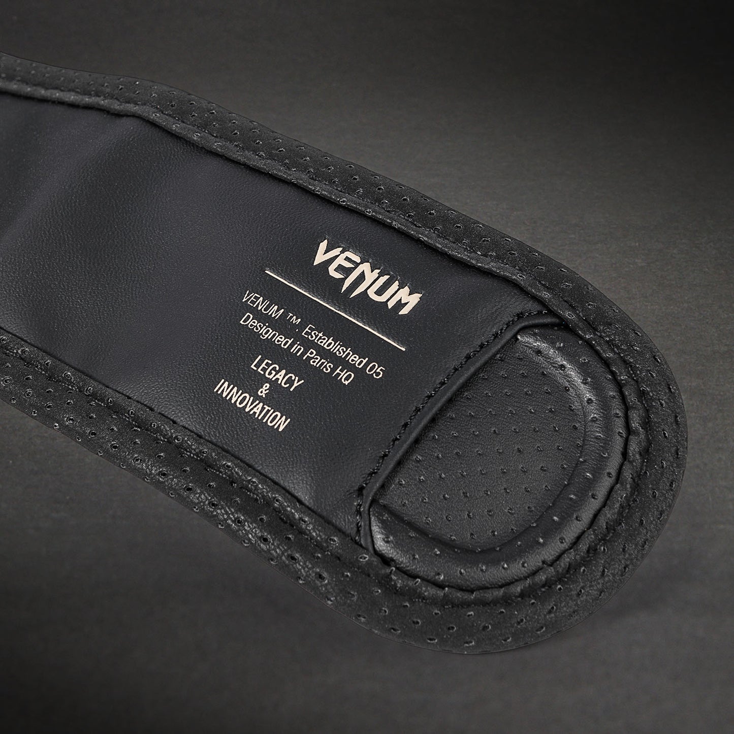 Gants de sparring MMA Venum Impact Evo - Noir - product-type_Gants de Sparring