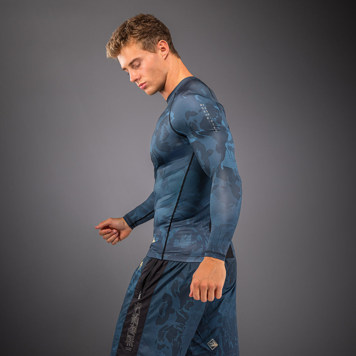 Rashguard à Manches Longues Fushiguro Jujutsu Kaisen x Venum – Vert Océan