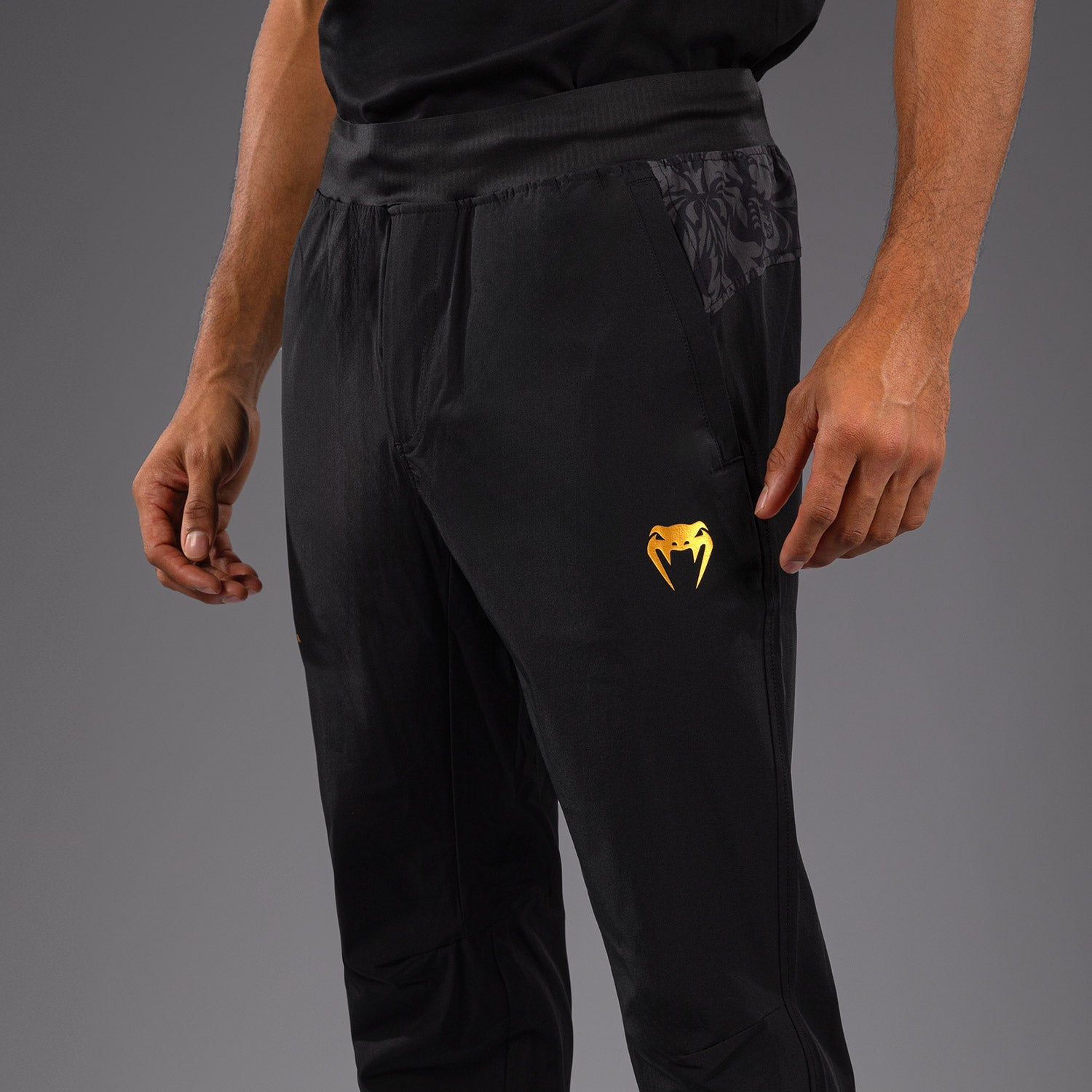 Jogging Venum x Topuria Unmatched Edition - Noir/Doré - product-type_Pantalons de jogging