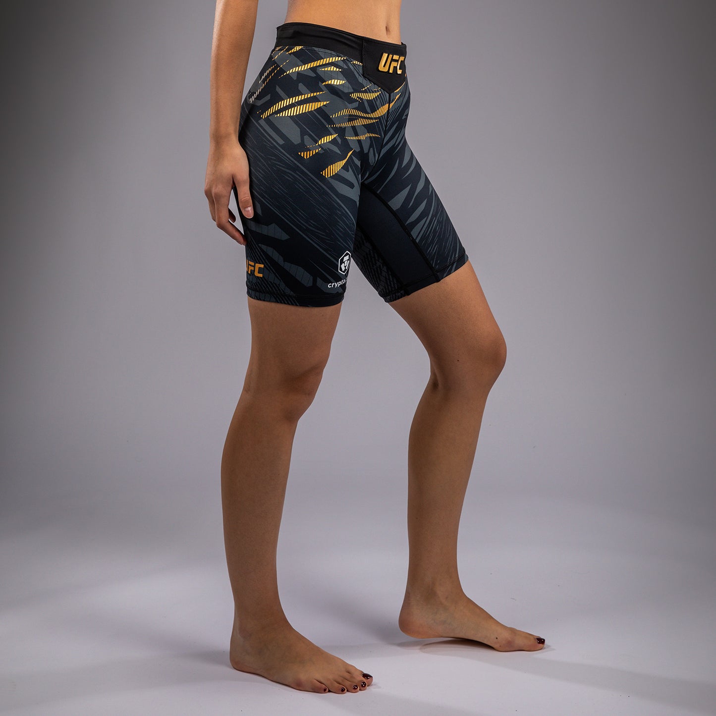 Short de compression pour Femmes UFC Fusion by Venum Authentic Fight Night - Coupe Longue - Champion - product-type_Shorts de compression