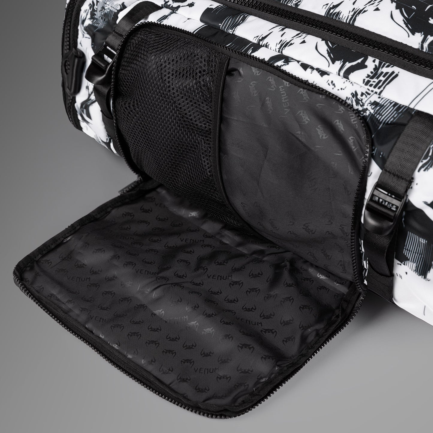 Sac de sport UFC Zenith by Venum Authentic Fight Week - Blanc