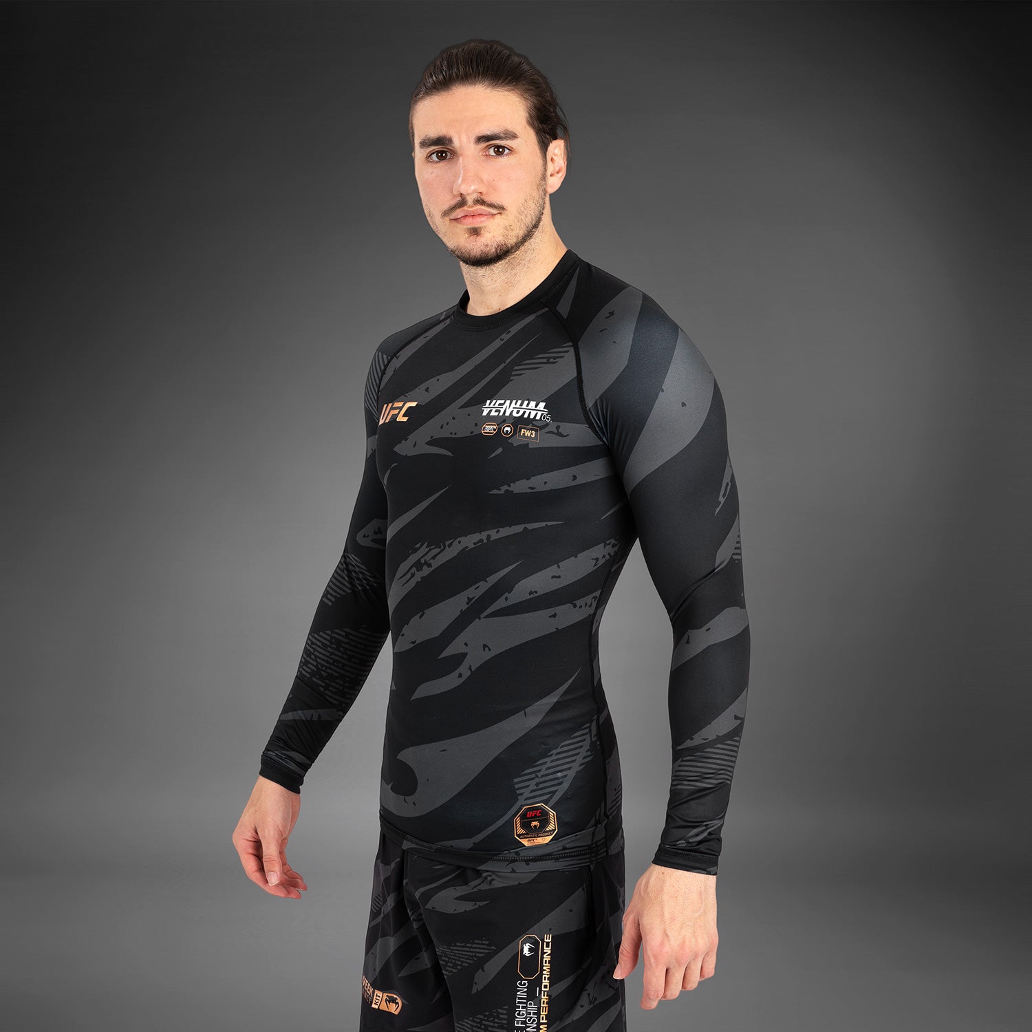 Rashguard À Manches Longues UFC Adrenaline by Venum Fight Week Performance - Urban Camo - product-type_T-Shirts de Compression