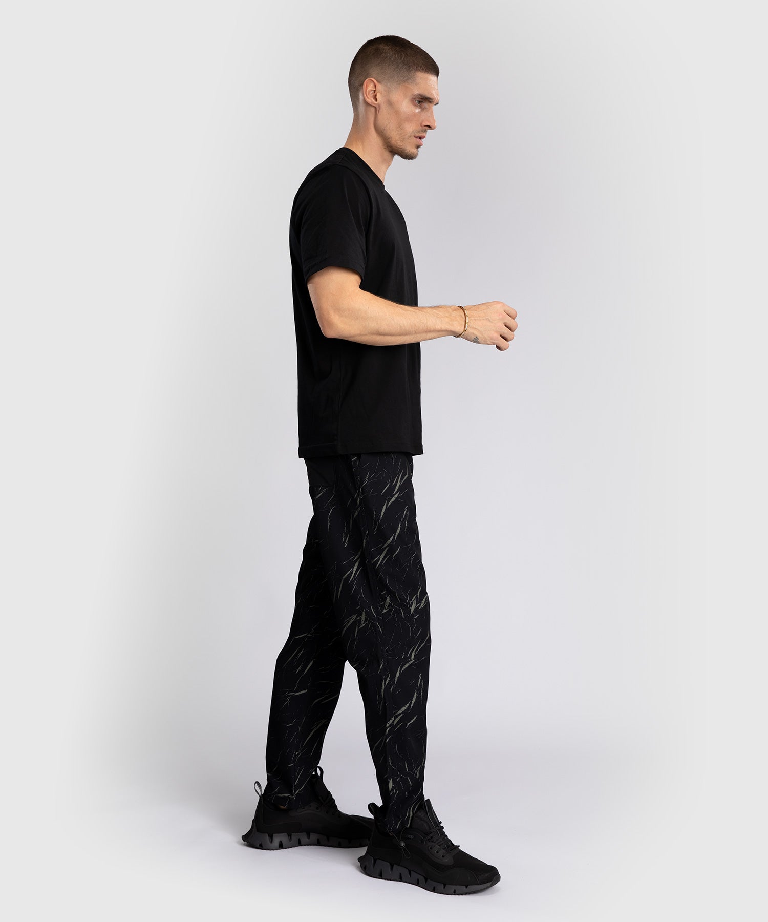 Jogging pour Hommes Venum Trooper - Noir/Beige - product-type_Pantalons de jogging