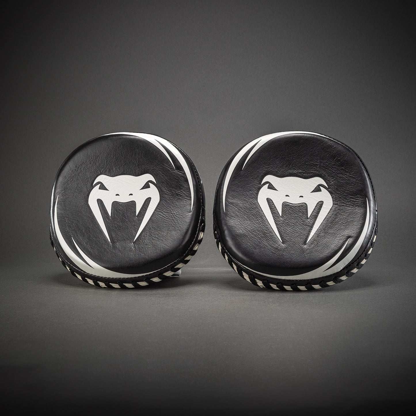 Mini Pattes d’Ours Venum Elite (Paire) – Noir/Blanc