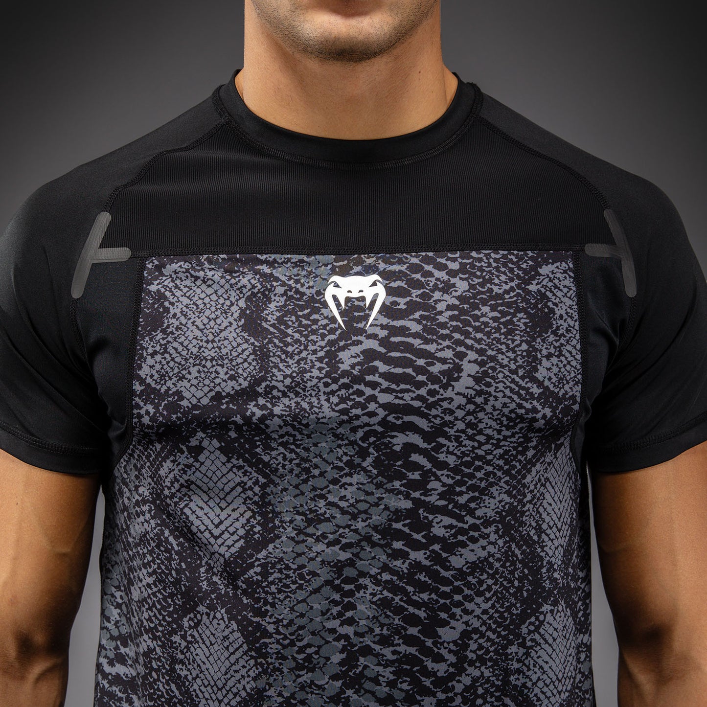 T-shirt Dry Tech Venum G-Fit Scales – Noir/Gris Charbon