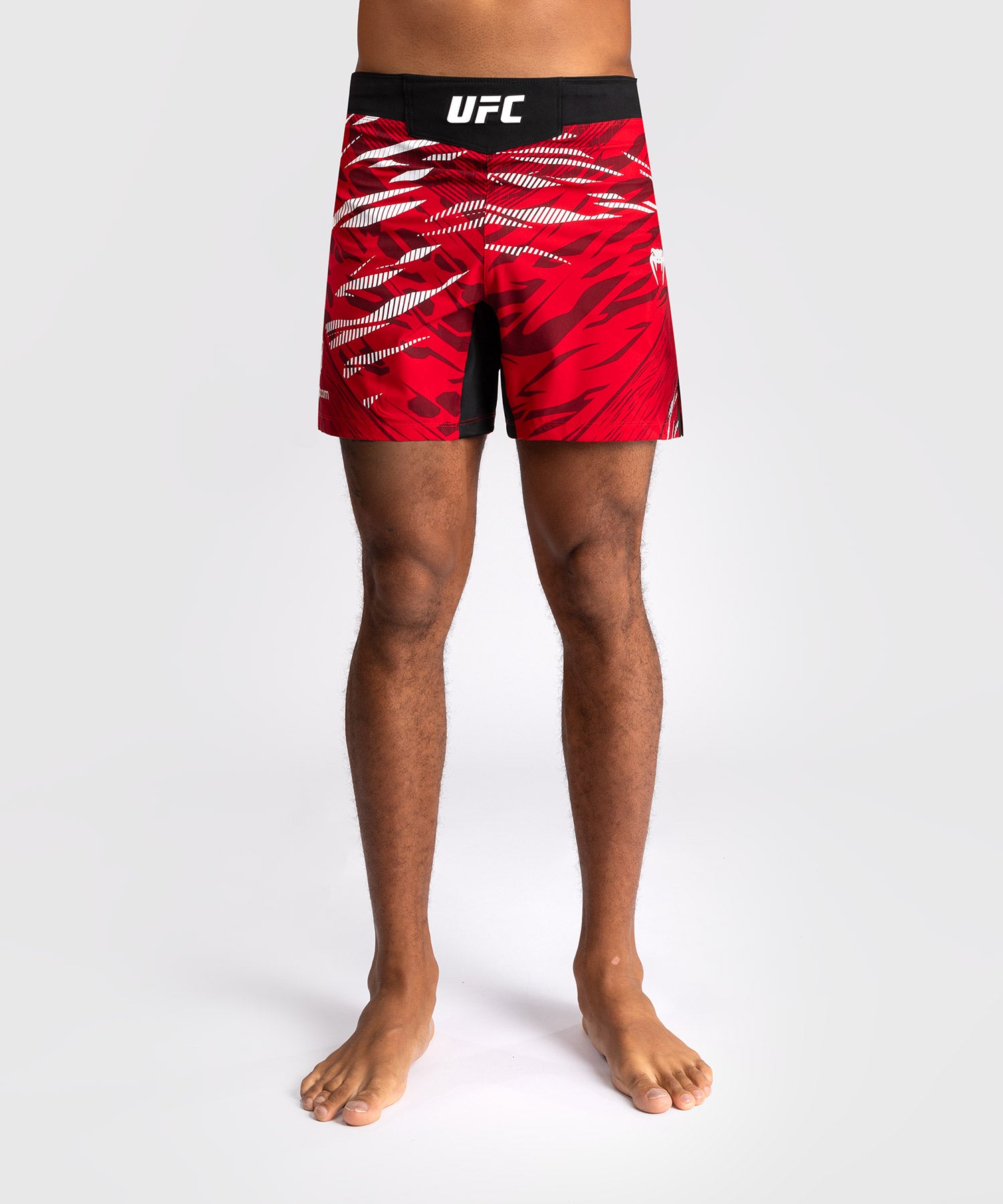 Shorts de Combat pour Hommes UFC Fusion by Venum Authentic Fight Night - Coupe Courte - Rouge - product-type_Shorts de MMA
