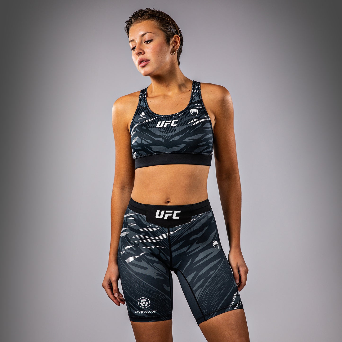 Brassière pour Femmes UFC Fusion by Venum Authentic Fight Night - Noir - product-type_Brassières de sport