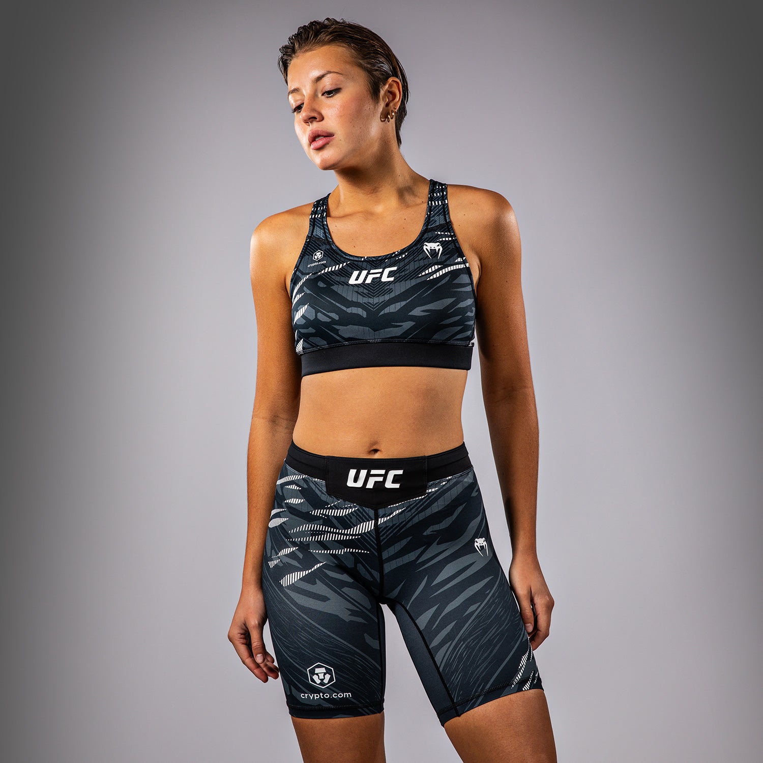 Brassière pour Femmes UFC Fusion by Venum Authentic Fight Night - Noir - product-type_Brassières de sport