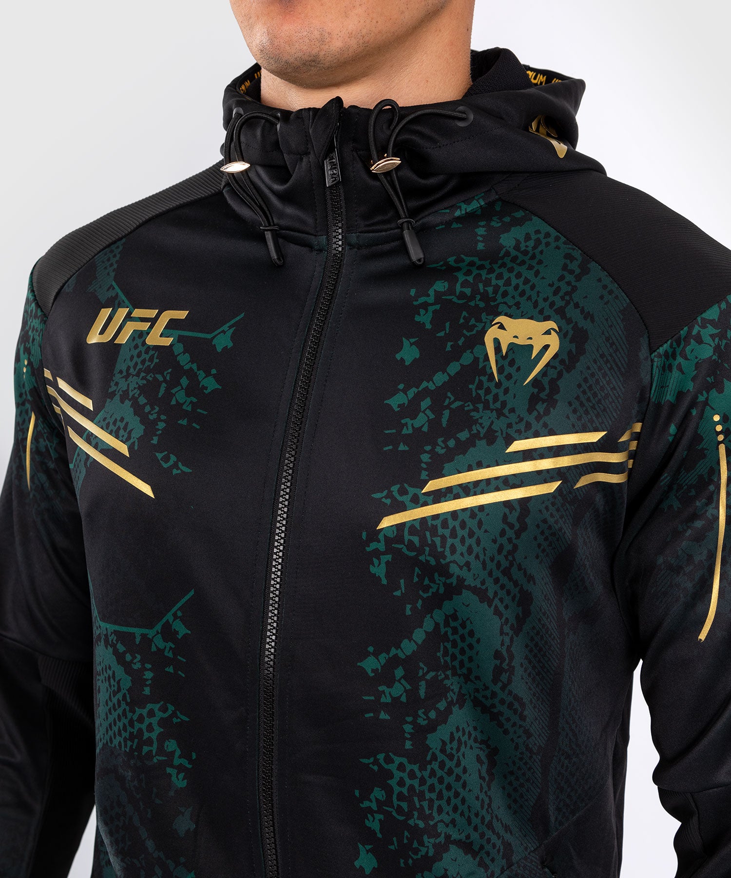 Veste à capuche pour Hommes UFC Adrenaline by Venum Authentic Fight Night - Emerald Edition - Vert/Noir/Or - product-type_Vestes