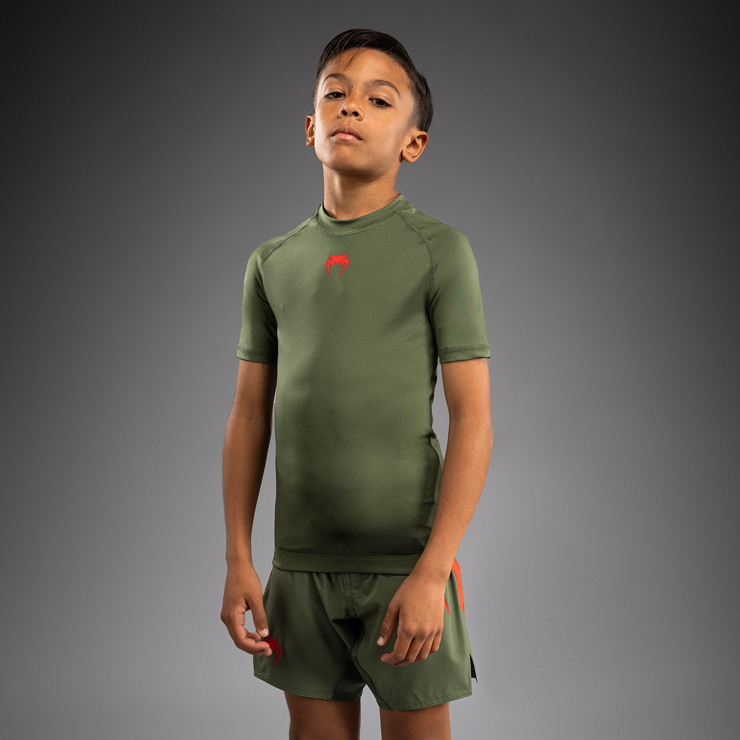 Rashguard Manches Courtes pour Enfants Venum Contender - Vert militaire/Orange - product-type_T-Shirts de Compression