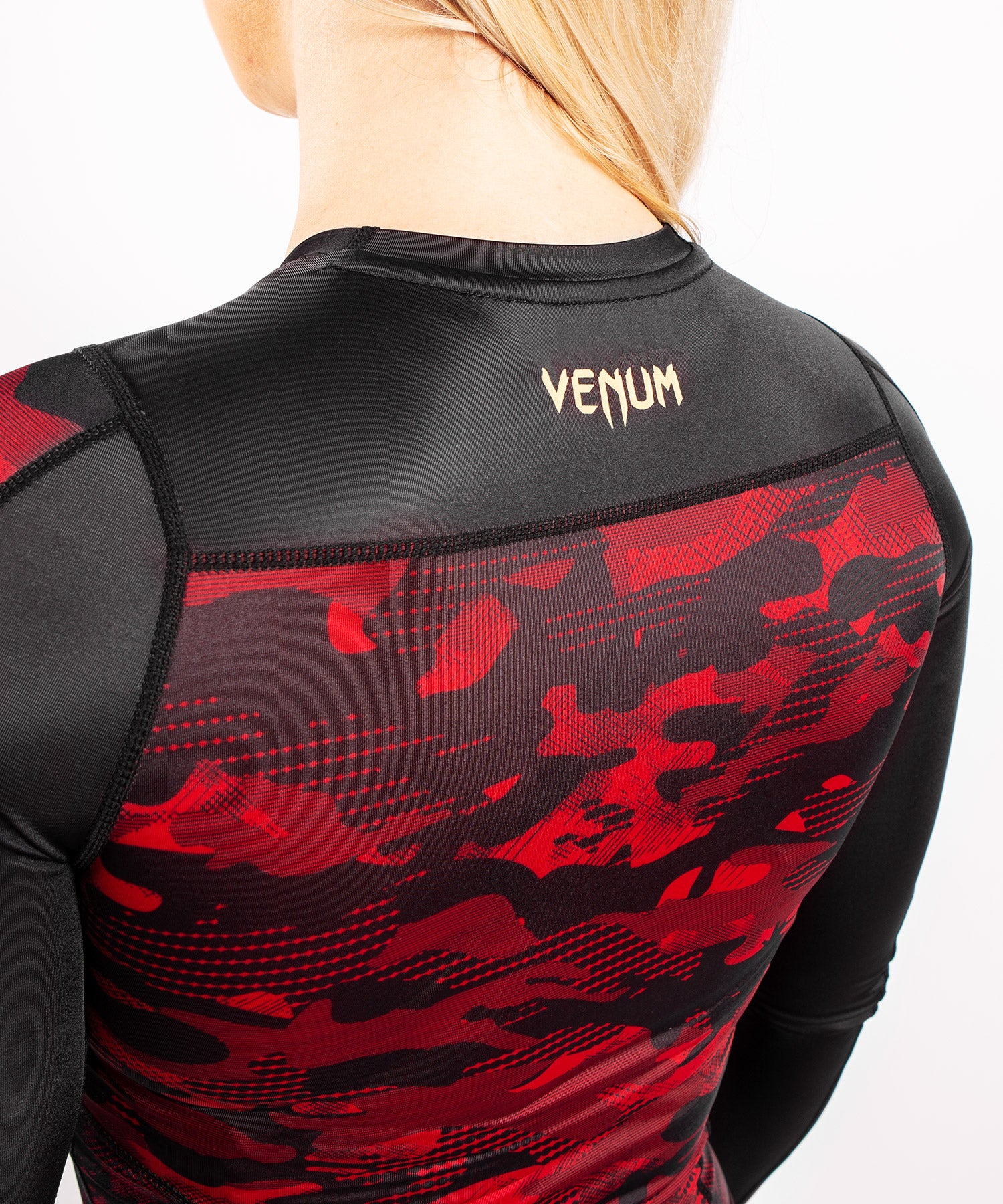Rashguard manches longues Venum Defender – pour femmes - Noir/Rouge - T-shirts de compression