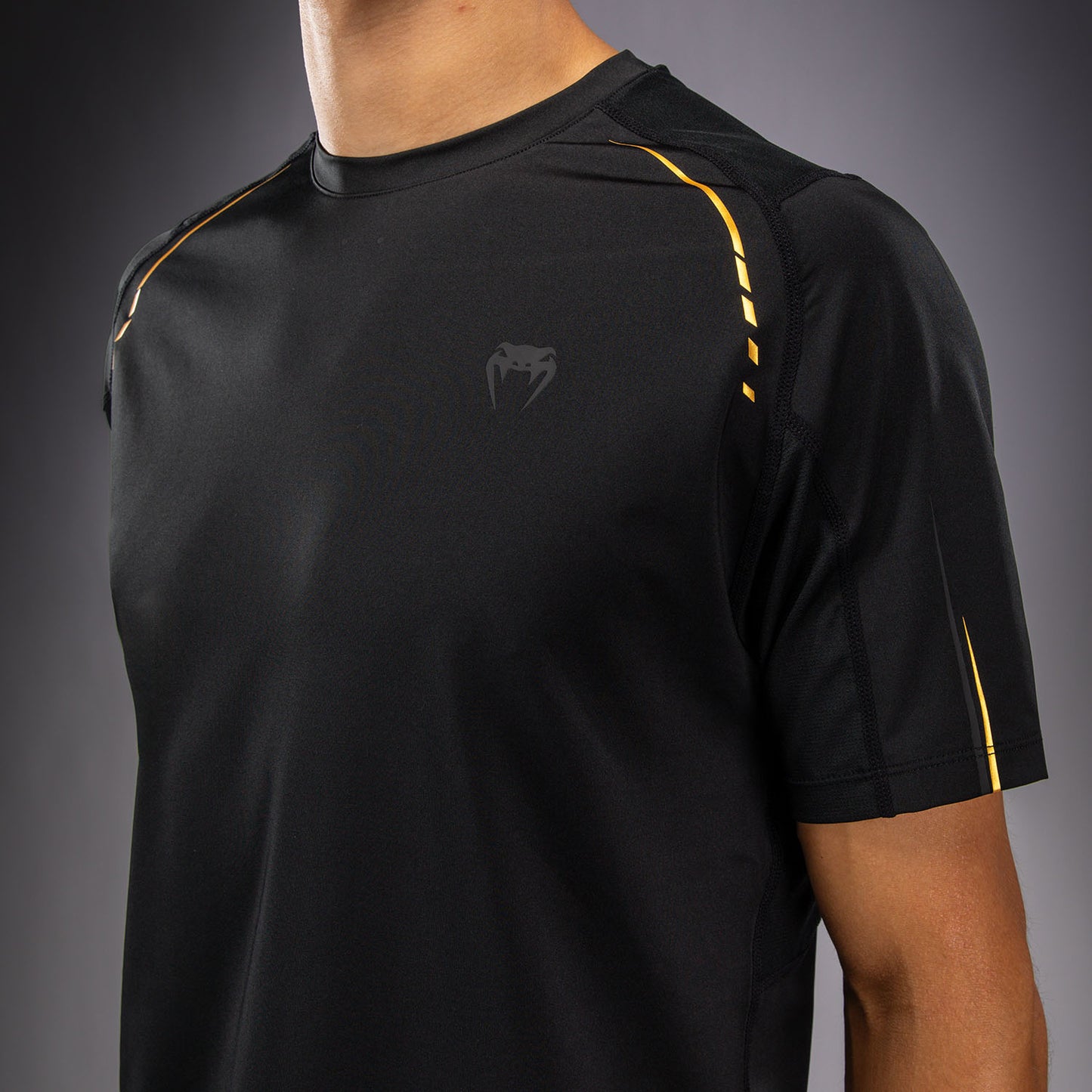 T-shirt Dry Tech Venum G-Core - Noir/Or